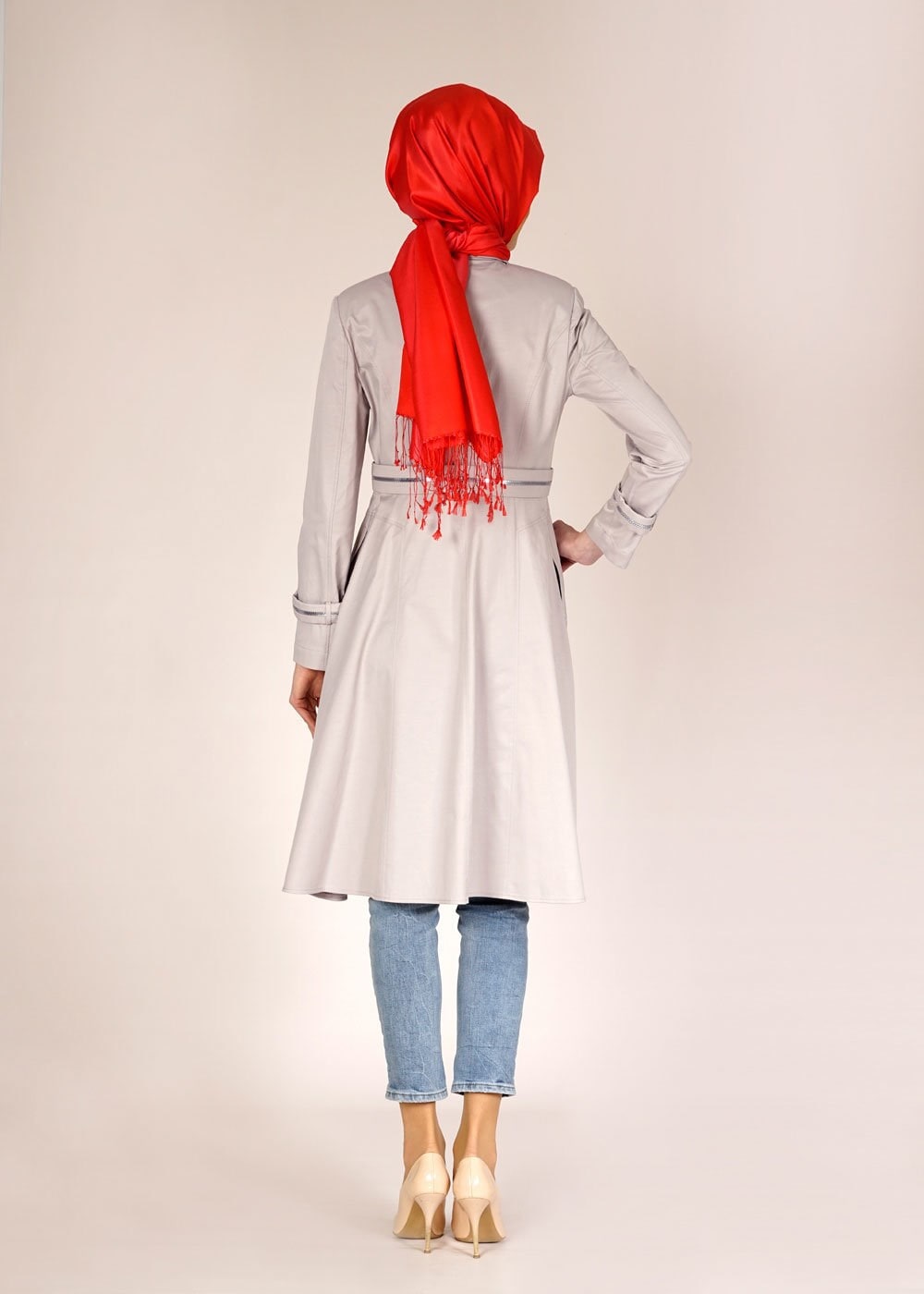 Tesettür giyim BEJ FERMUAR DETAYLI DÜĞMELİ TRENÇKOT 1468