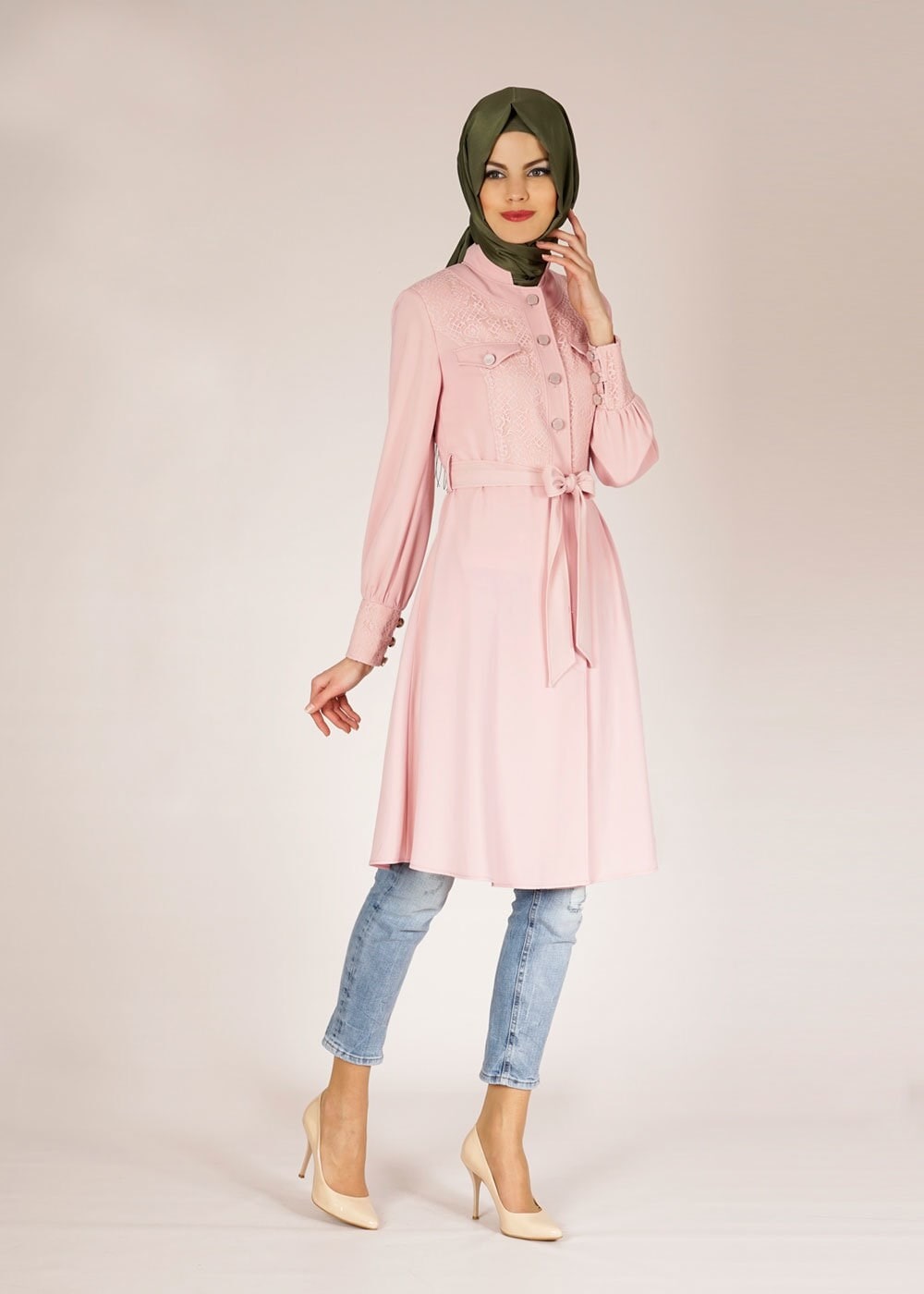 Tesettür giyim PUDRA İŞLEME DETAYLI DÜĞMELİ TRENÇKOT 1504