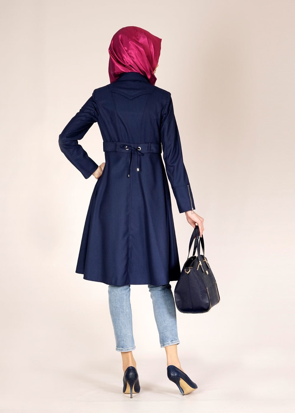 Tesettür giyim LACİVERT DÜĞME DETAYLI FERMUARLI TRENÇKOT 1507
