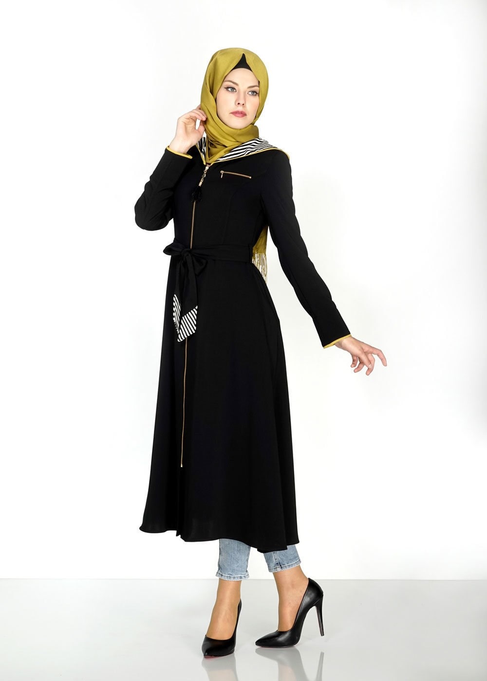 Tesettür giyim SİYAH 1545 Farah Tesettür Trenç