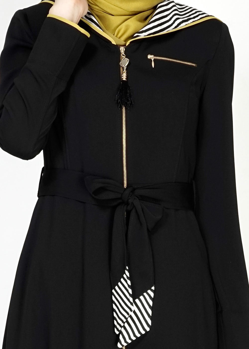 Tesettür giyim SİYAH 1545 Farah Tesettür Trenç