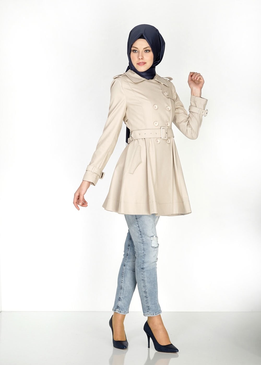 Tesettür giyim BEJ 1552 Soraya Tesettür Trench