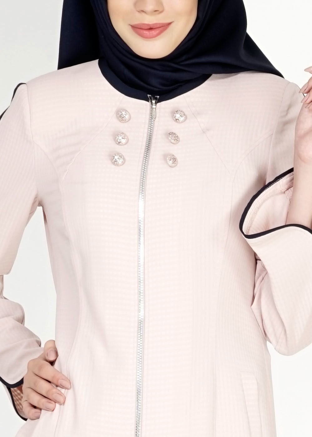 Tesettür giyim PUDRA FERMUARLI DÜĞME DETAYLI CEPLİ TRENÇKOT 1570