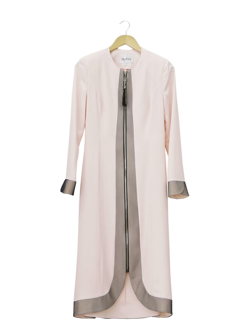 Tesettür giyim PUDRA FERMUARLI KENDİNDEN DESENLİ TRENÇKOT 1575