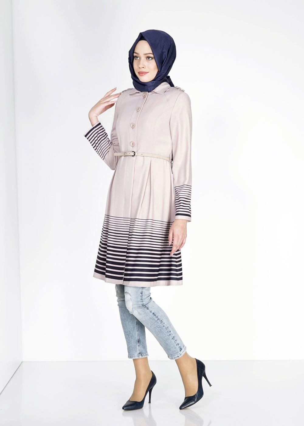 Tesettür giyim BEJ 1579 Farah Tesettür Trench