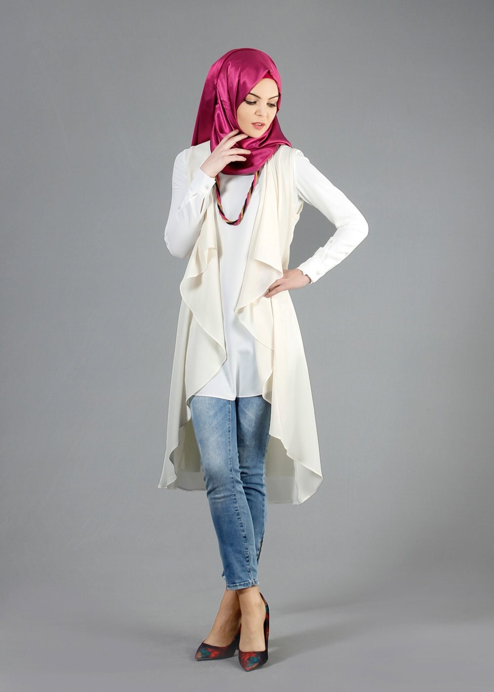 Tesettür giyim BEYAZ 4645 SemiramisTesettür Yelek