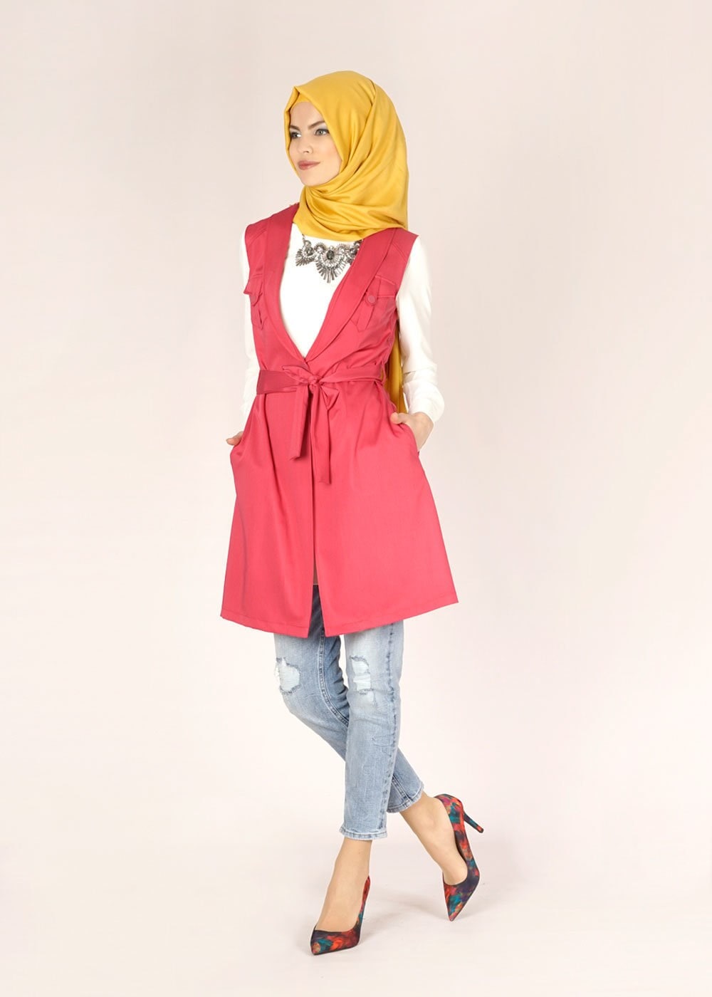 Tesettür giyim KIRMIZI CEP DETAYLI KUŞAKLI YELEK 4684 