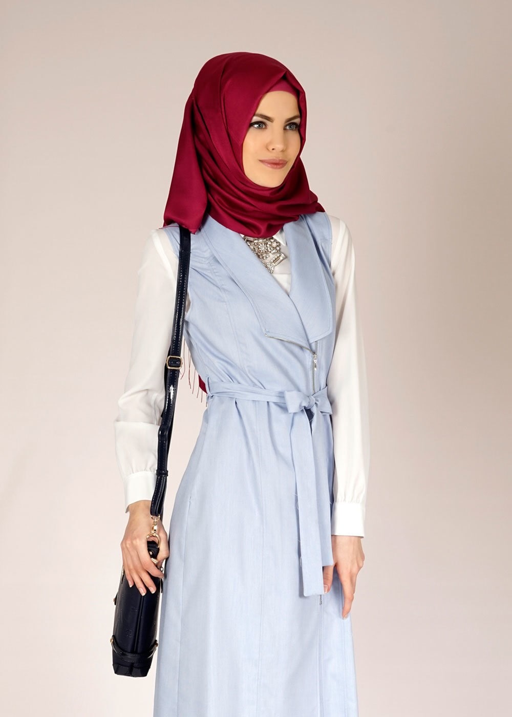 Tesettür giyim MAVİ BELİ KUŞAKLI KRUVAZE YAKA FERMUARLI YELEK 4685 