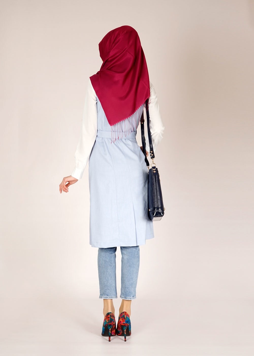 Tesettür giyim MAVİ BELİ KUŞAKLI KRUVAZE YAKA FERMUARLI YELEK 4685 