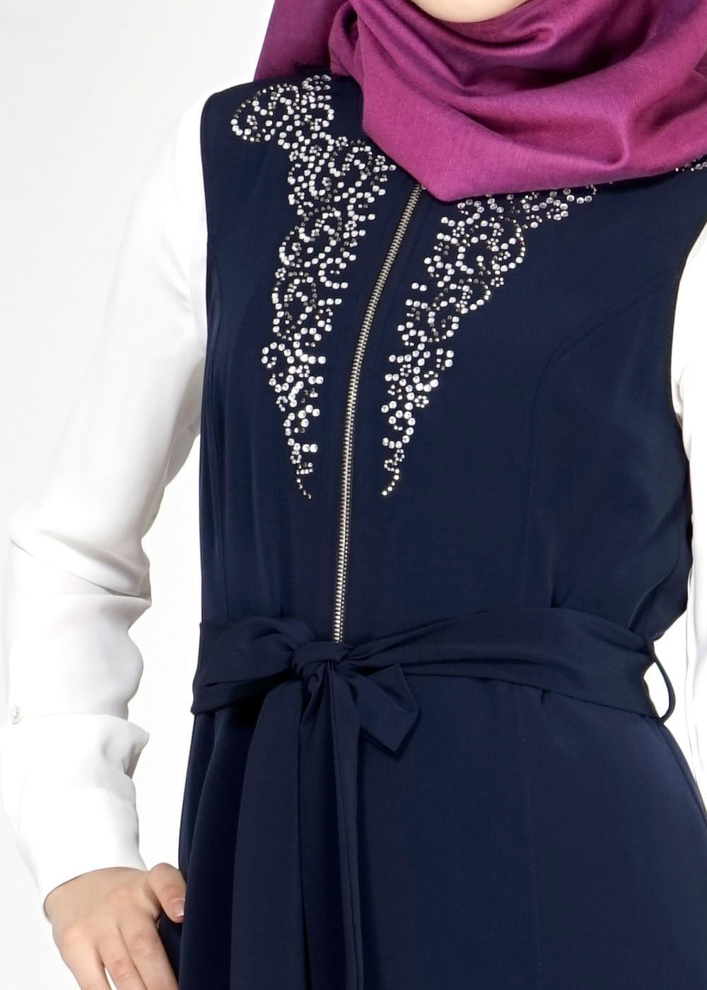 Tesettür giyim LACİVERT FERMUAR DETAYLI TAŞLI YELEK 4737