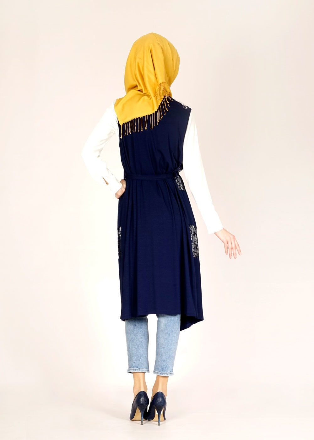 Tesettür giyim LACİVERT DANTEL DETAYLI ASİMETRİK KESİM YELEK 4740