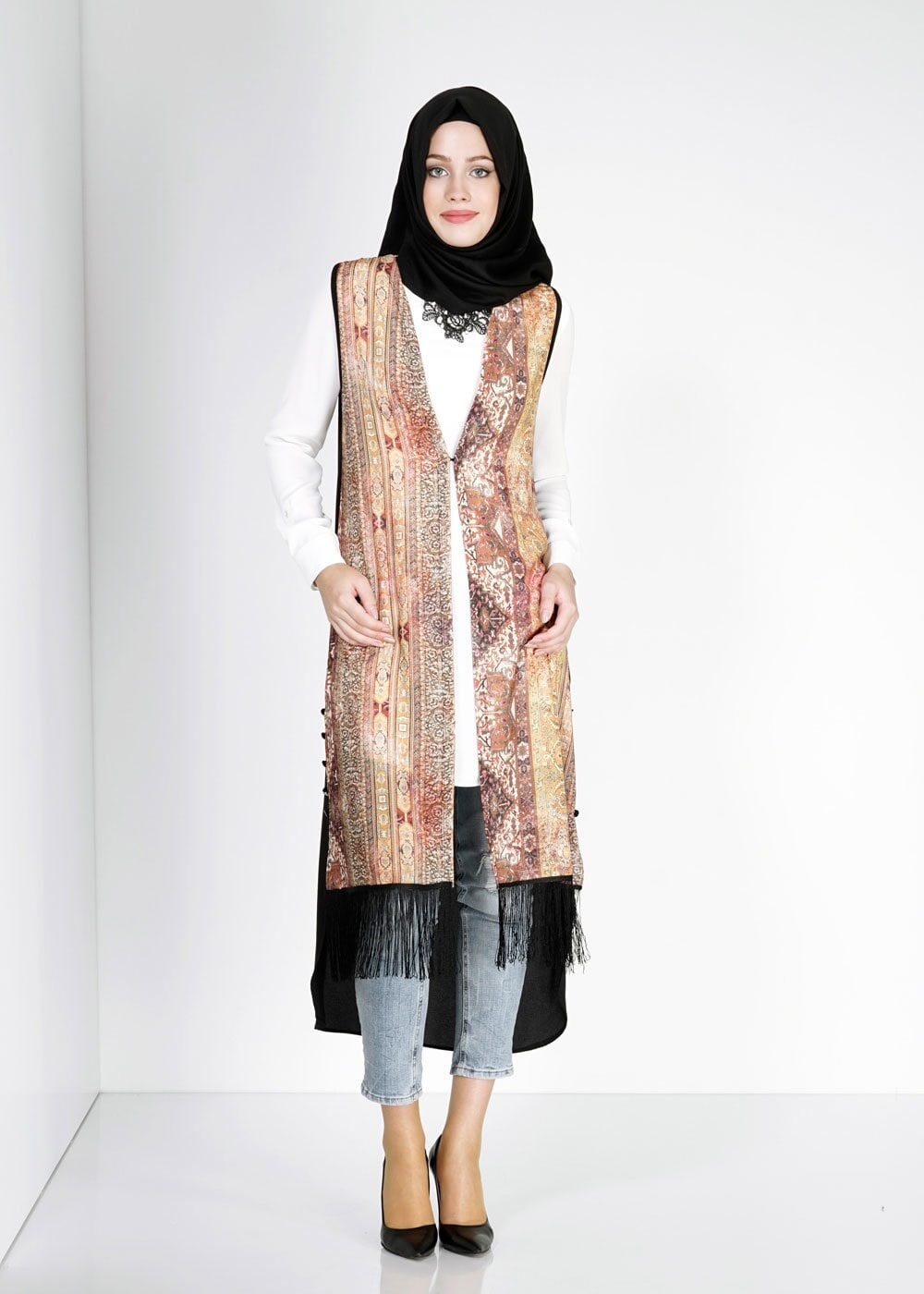 Tesettür giyim SARI ETNİK DESENLİ PÜSKÜL DETAYLI YELEK 4764