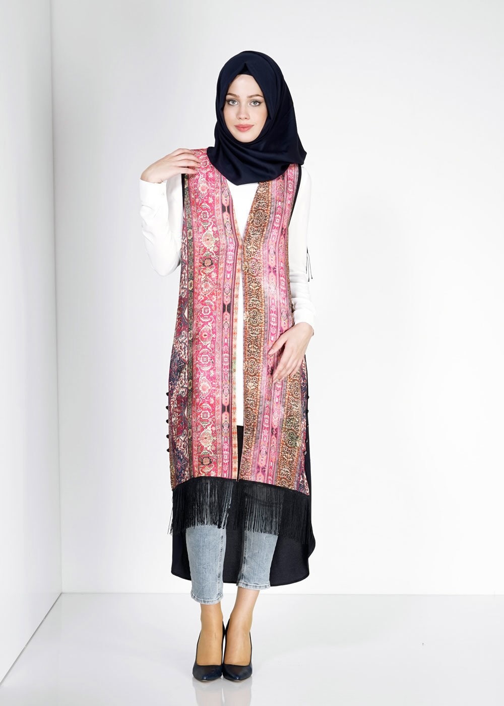 Tesettür giyim FUŞYA ETNİK DESENLİ PÜSKÜL DETAYLI YELEK 4764