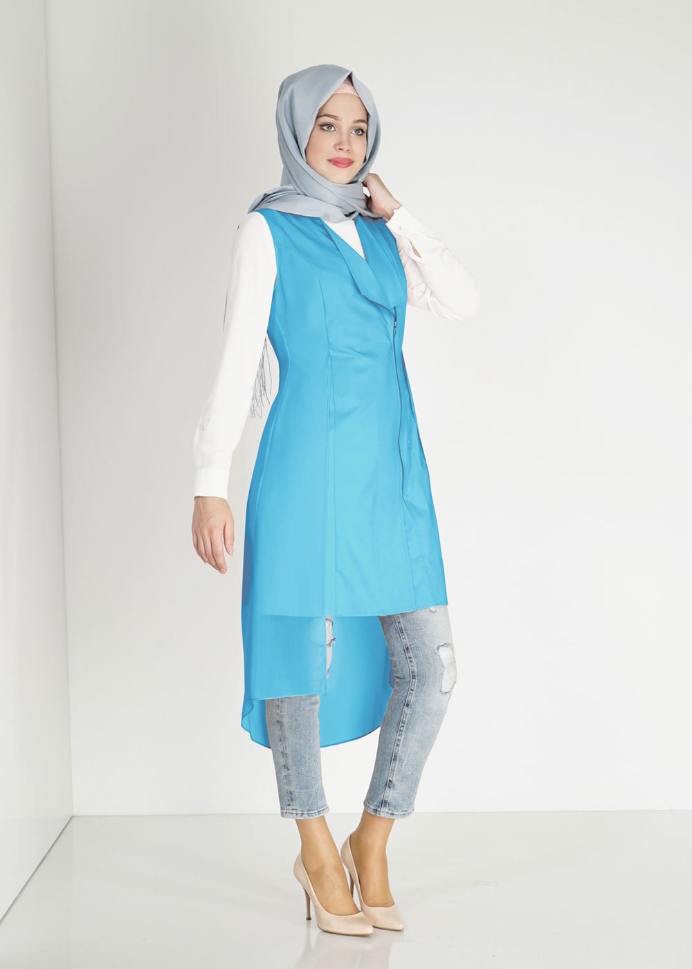 Tesettür giyim MAVİ ASİMETRİK KESİM FERMUARLI YELEK 4794