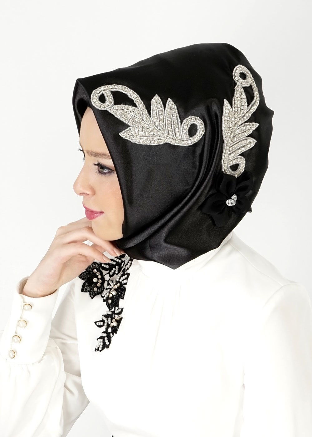 Vêtements hijab NOIR ÉCHARPE INSTANTANÉE ALVINA AVEC GEM BRODÉ 106044