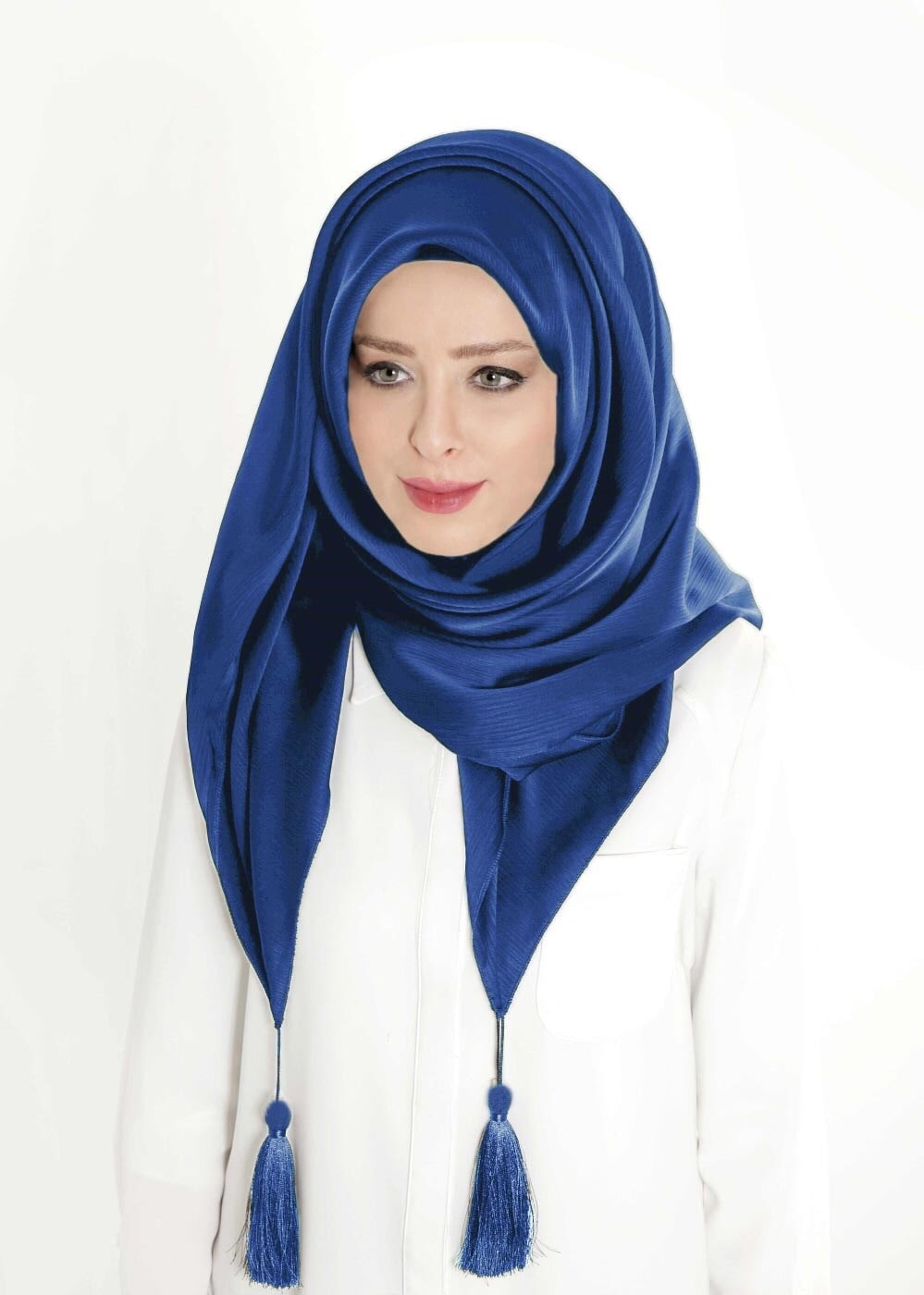 Tesettür giyim LACİVERT ALVİNA PÜSKÜLLÜ ŞAL 50119