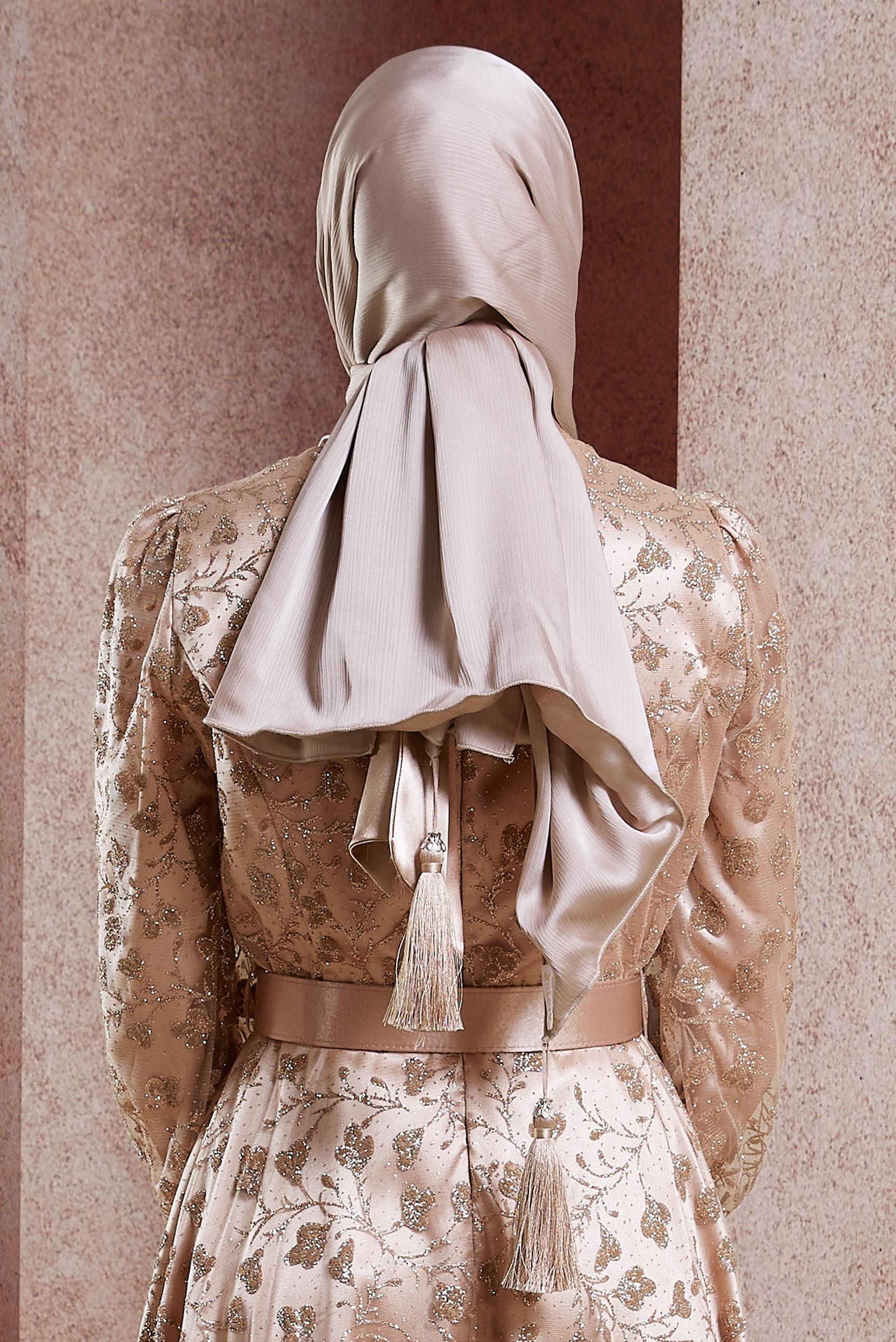 Tesettür giyim PUDRA ALVİNA PÜSKÜLLÜ ŞAL 50119