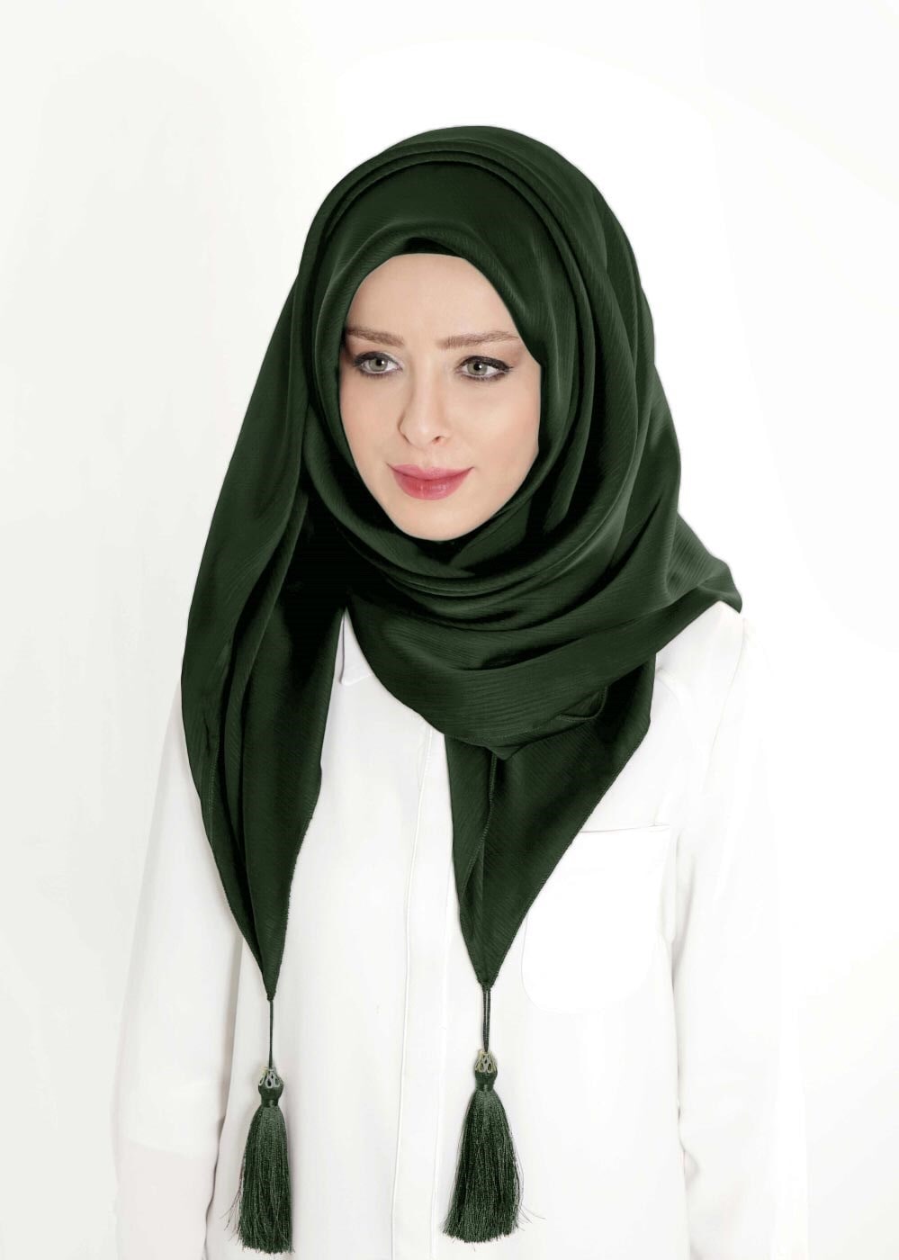Tesettür giyim YEŞİL ALVİNA PÜSKÜLLÜ ŞAL 50119