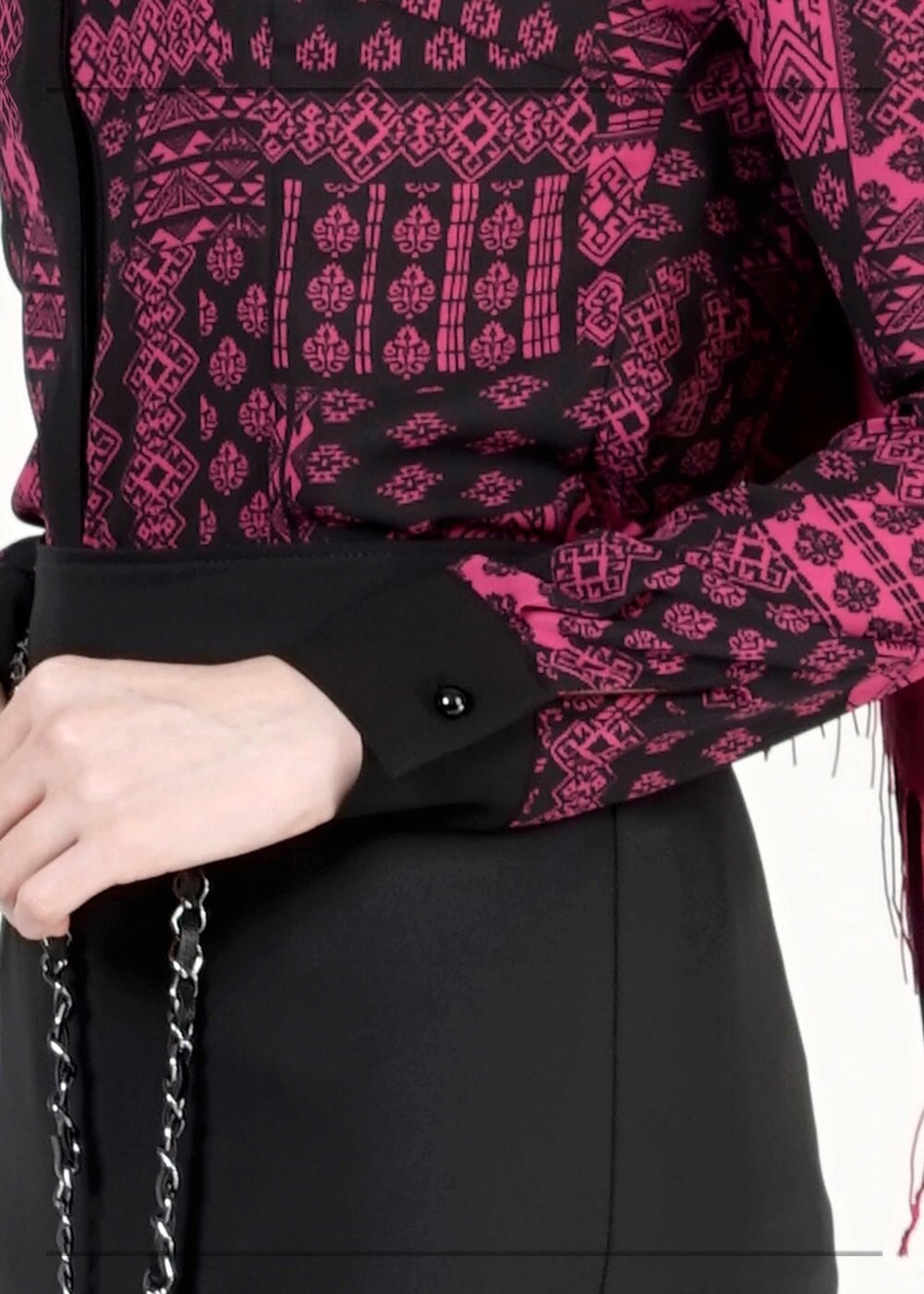 Vêtements hijab NOIR BLOUSE À DESSINS ÉTHNIQUE 4076 