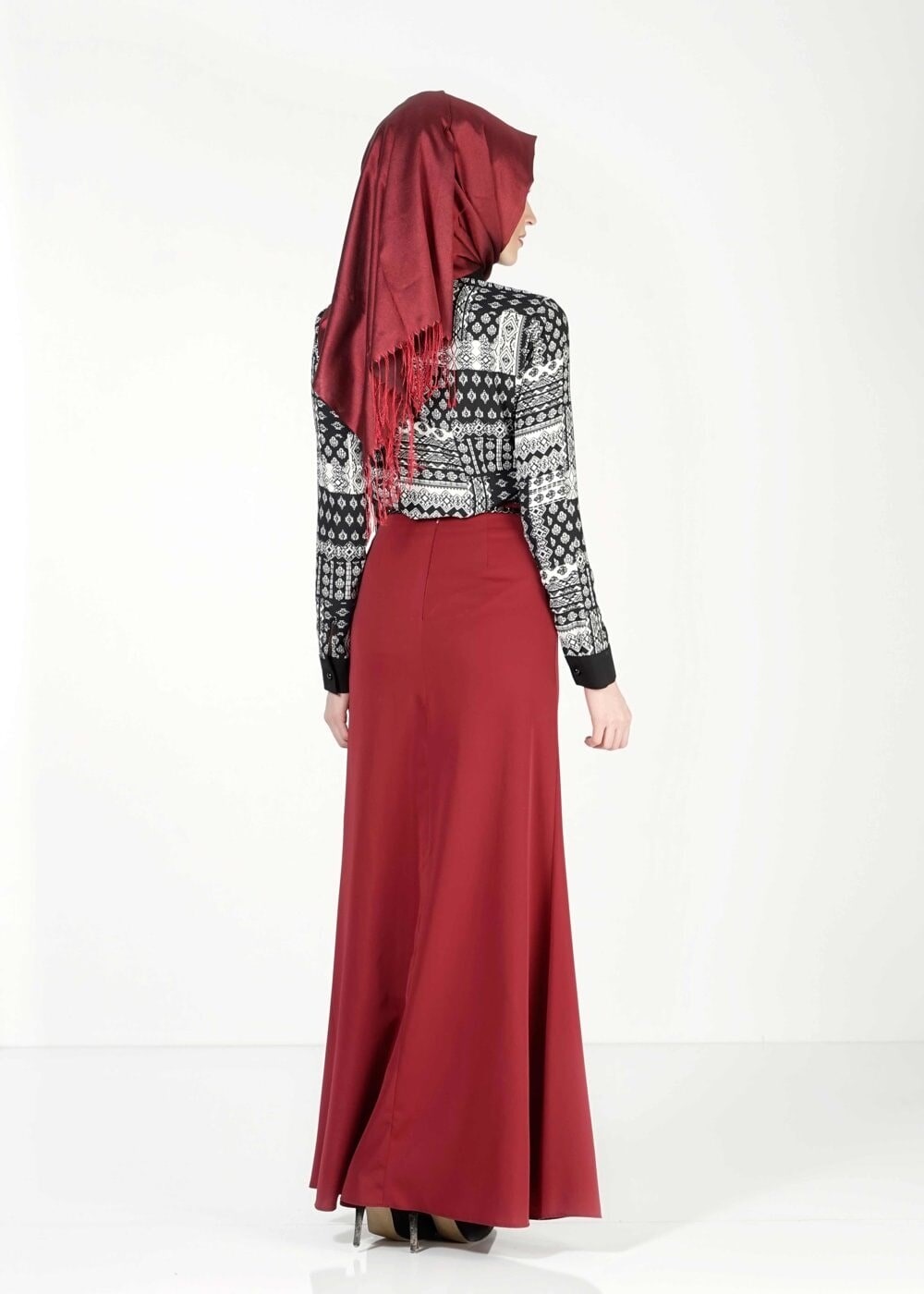 Hijab clothing BLACK ETHNIC PATTERNED BLOUSE 4076 