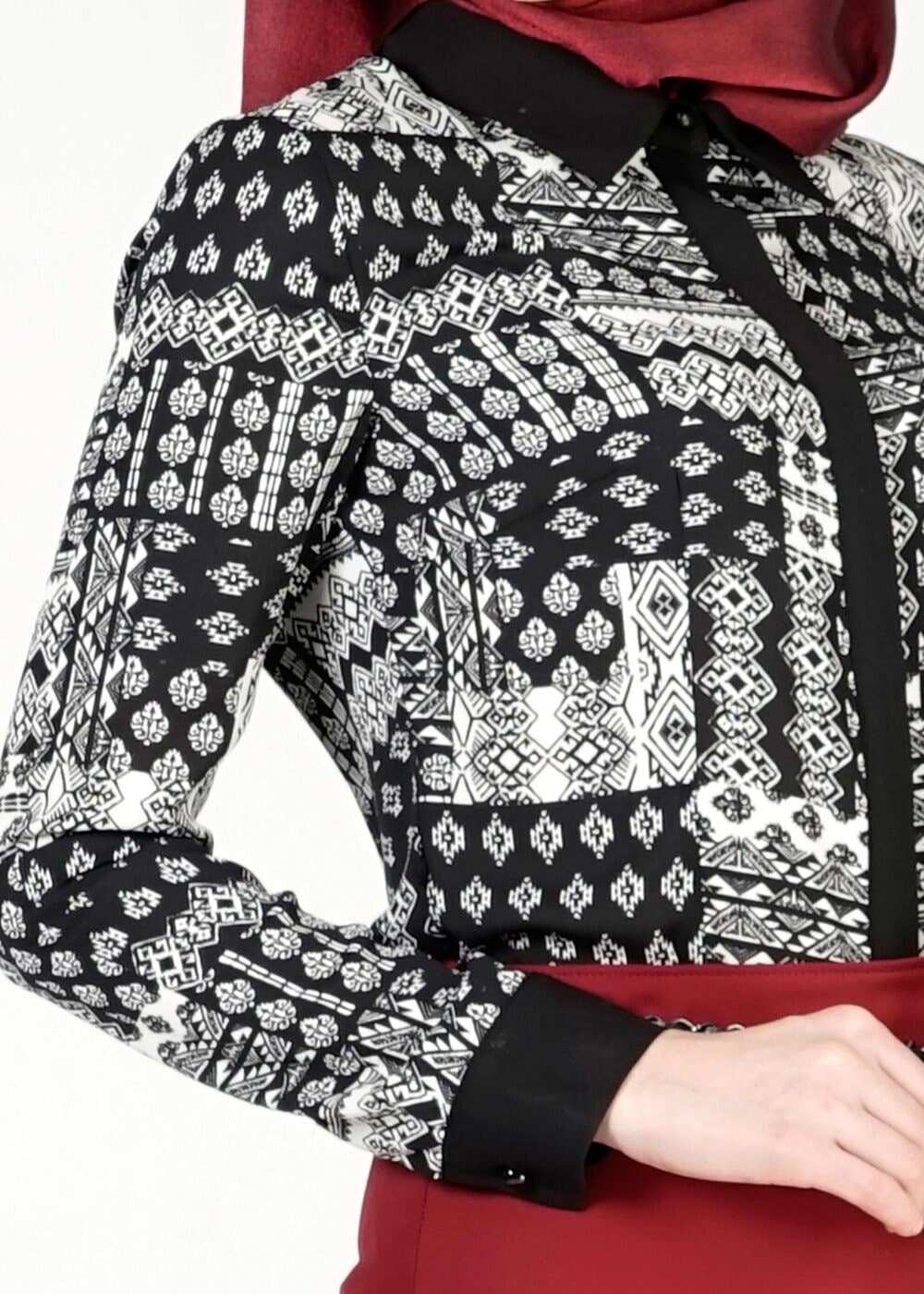 Hijab clothing BLACK ETHNIC PATTERNED BLOUSE 4076 