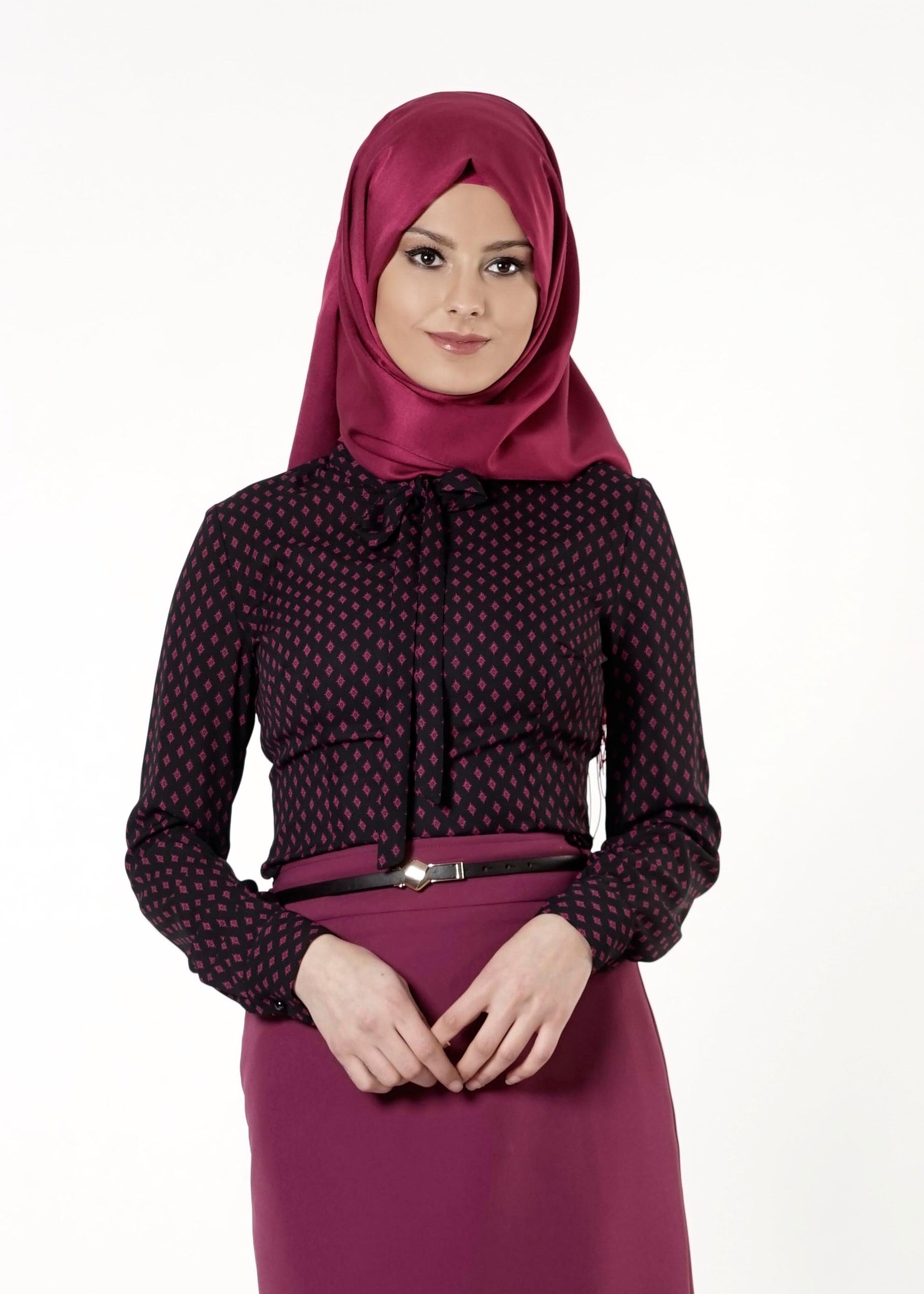 Tesettür giyim SİYAH 4081 BLUZ