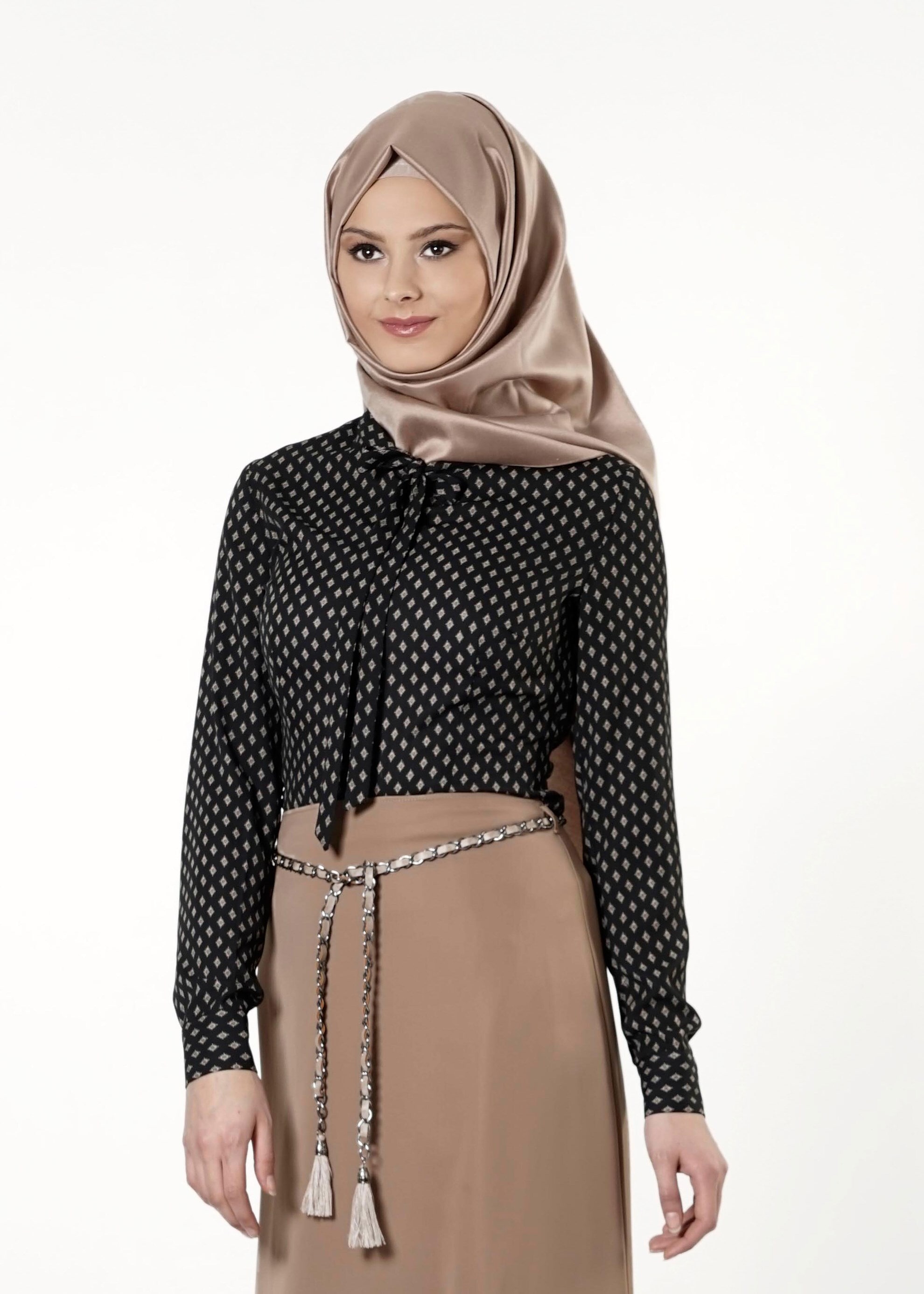 Tesettür giyim SİYAH 4081 BLUZ