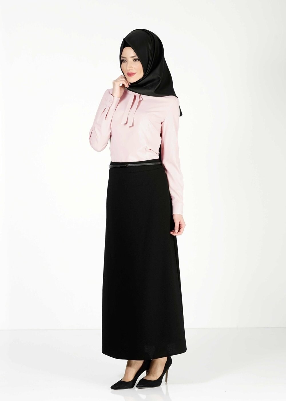 Tesettür giyim EKRU BAĞLAMA DETAYLI BLUZ 4085 