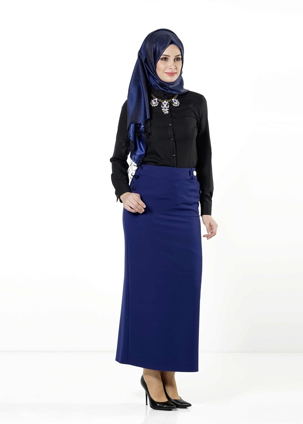 Tesettür giyim SİYAH DÜĞMELİ BLUZ 4104 