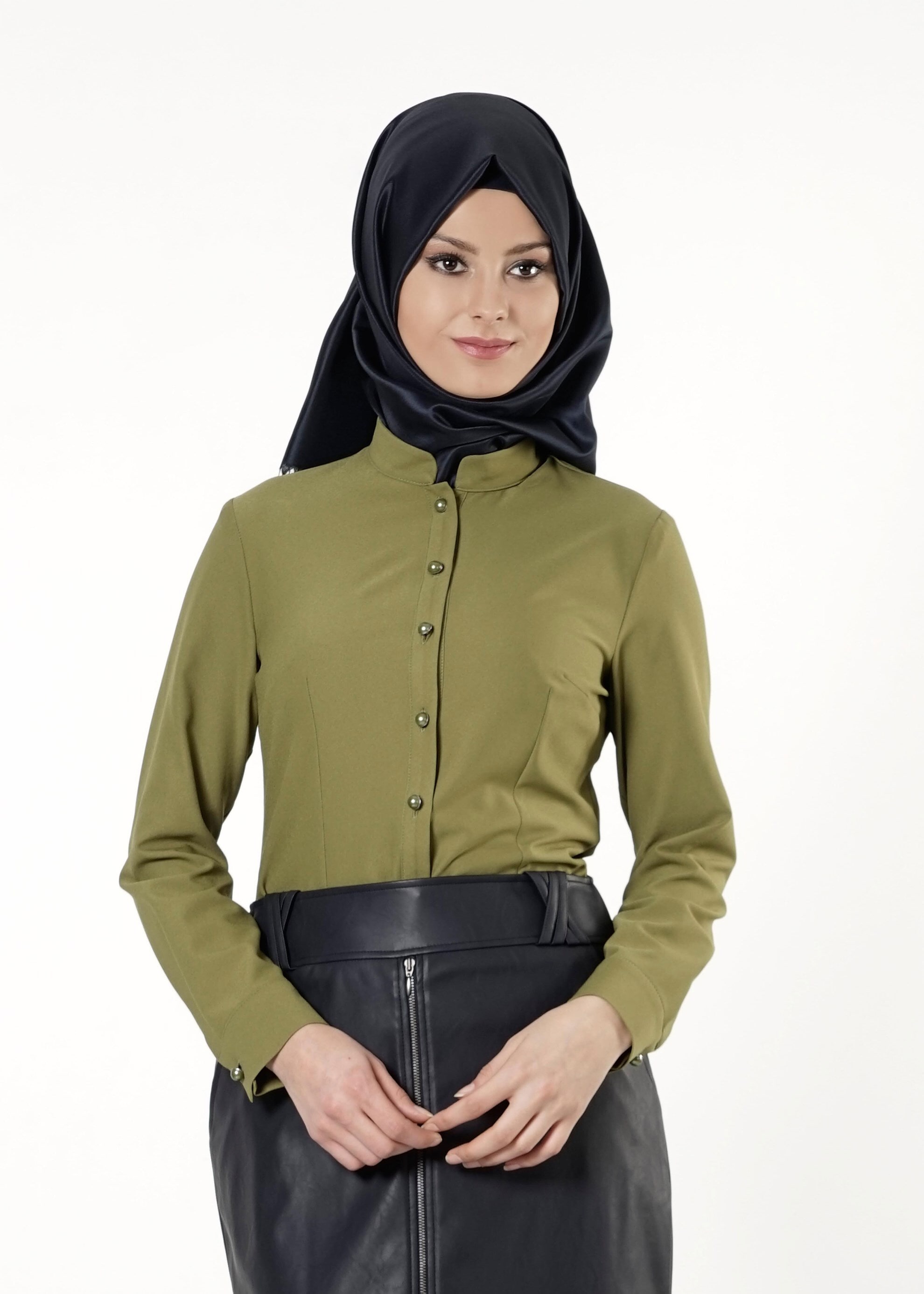 Tesettür giyim YEŞİL DÜĞMELİ BLUZ 4104 
