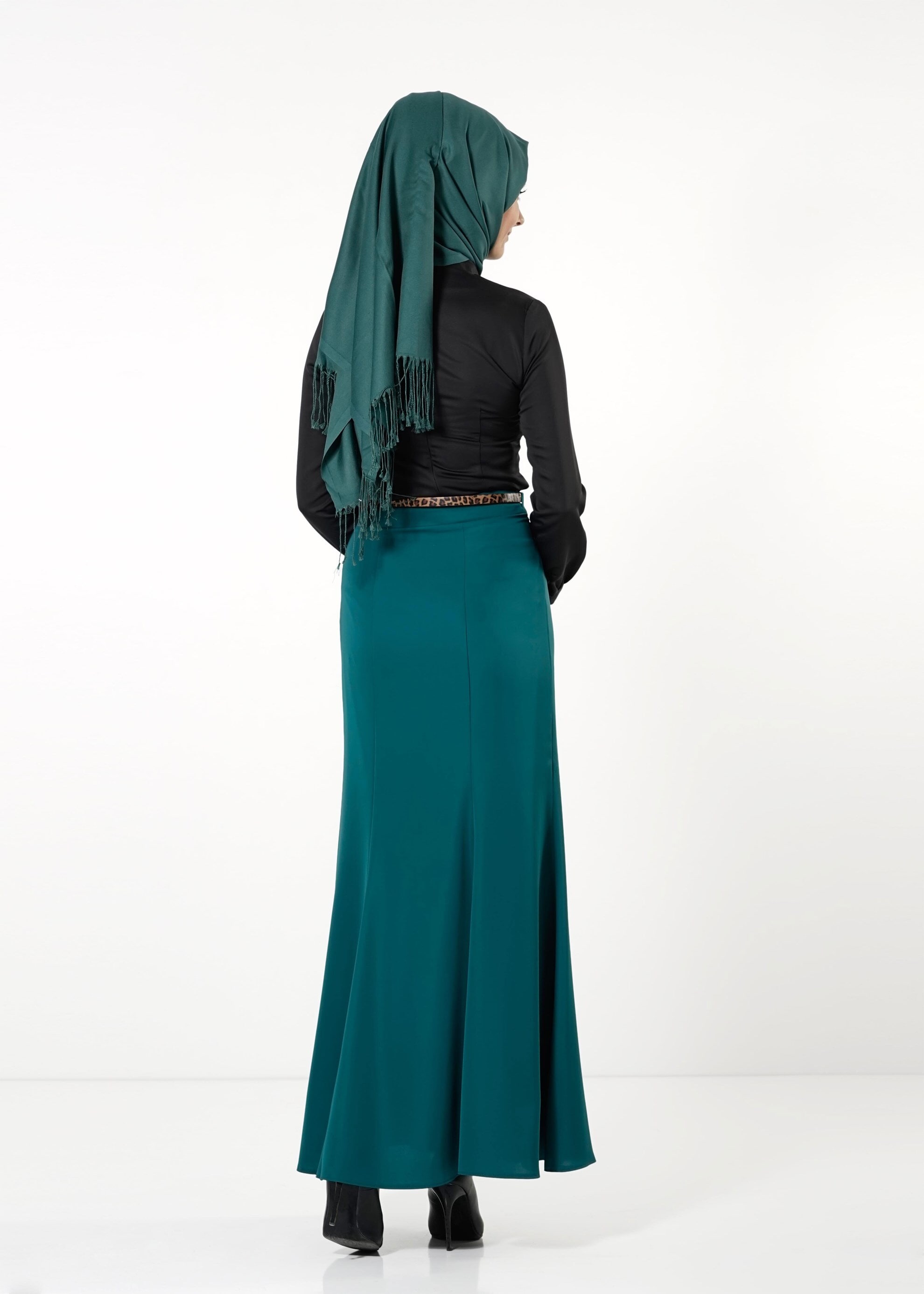 Tesettür giyim SİYAH BAĞLAMA DETAYLI BLUZ 4123 