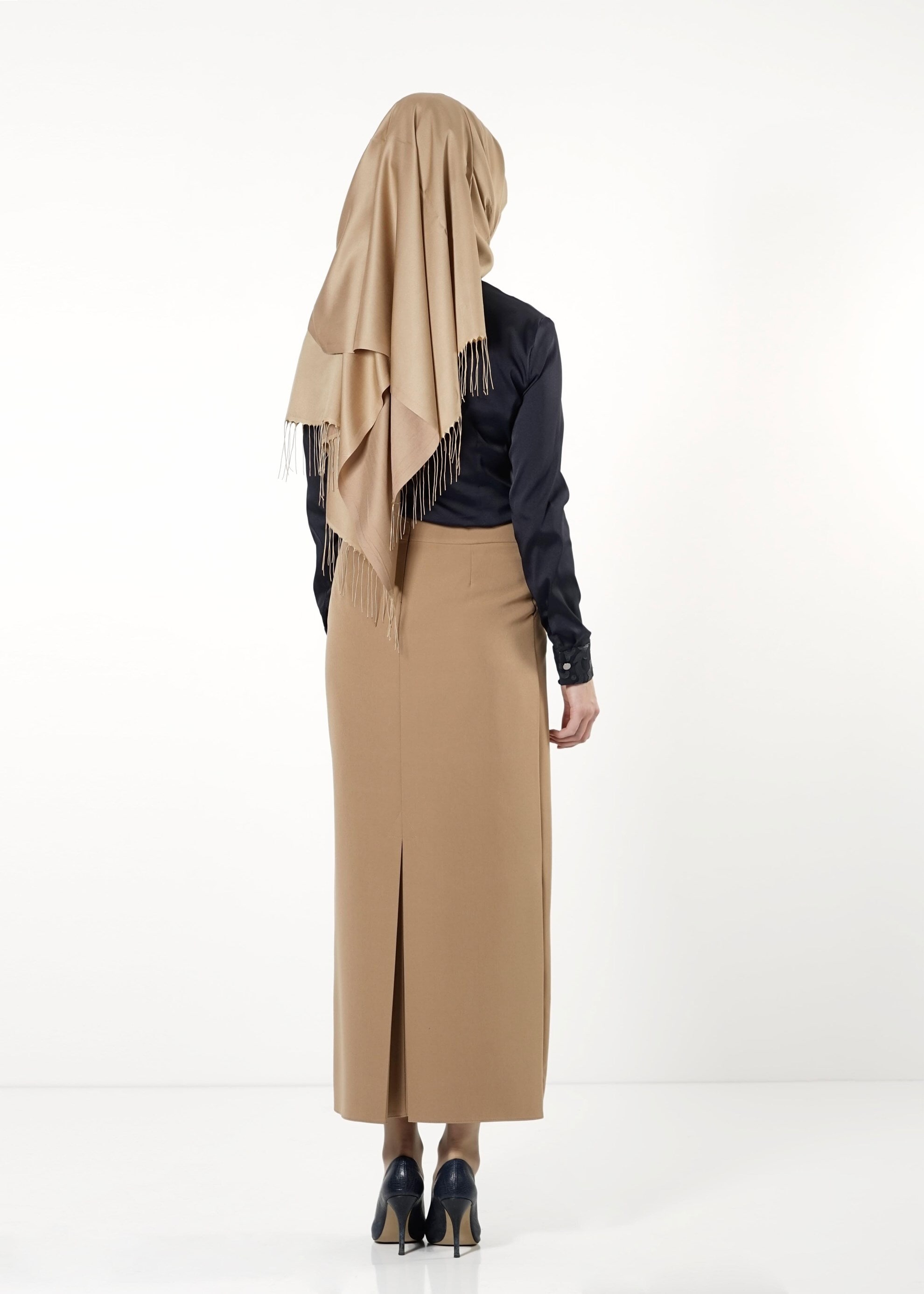 Tesettür giyim LACİVERT GÜPÜR DETAYLI BLUZ 4134 