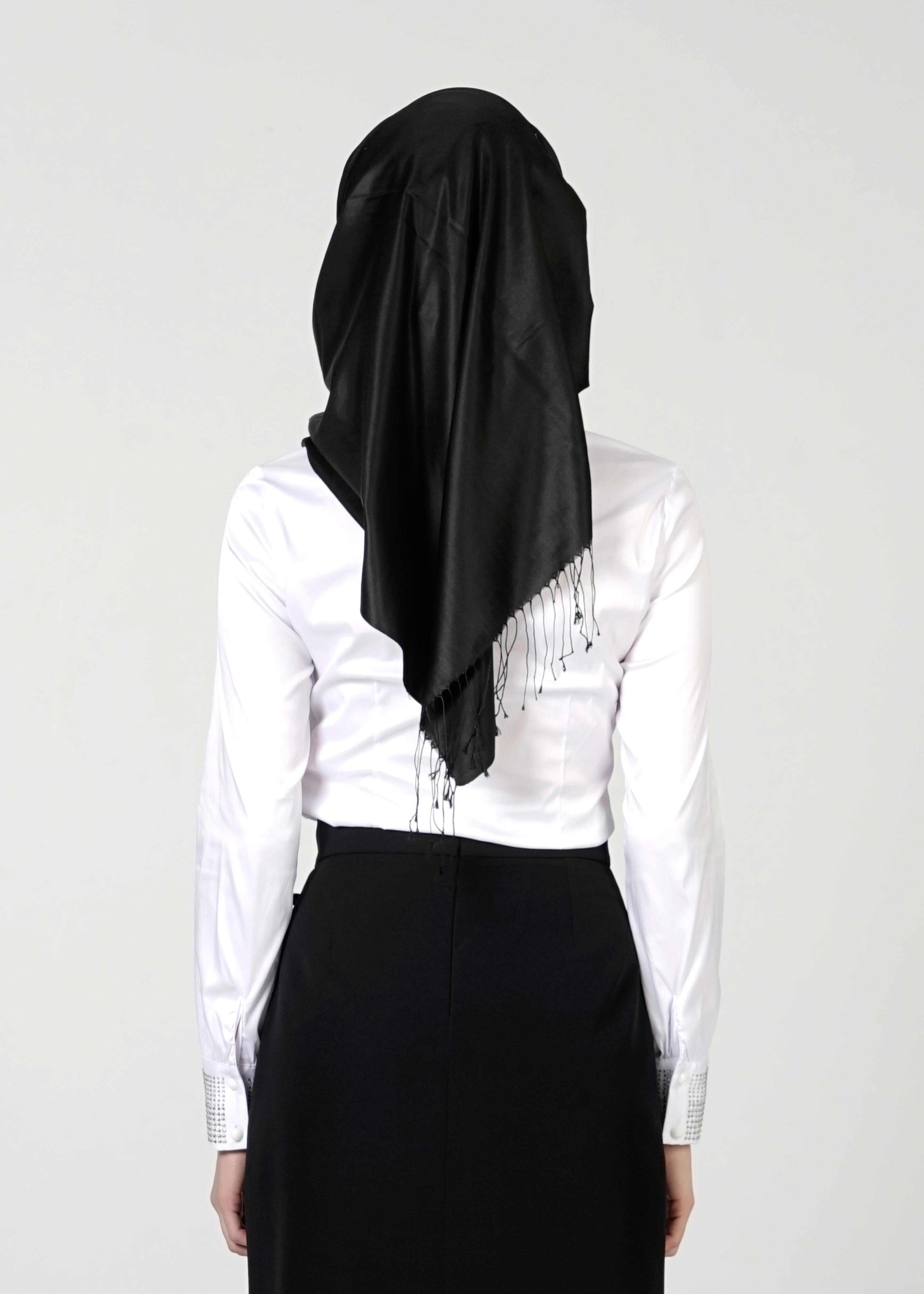 Tesettür giyim BEYAZ TAŞ DETAYLI BLUZ 4864 