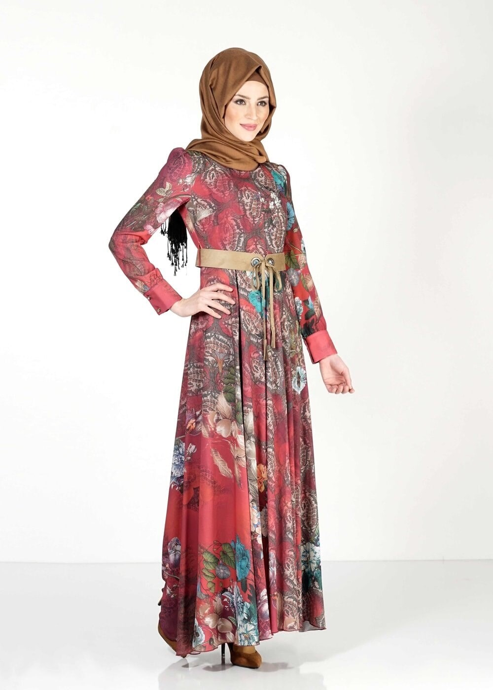 Tesettür giyim BORDO KEMER DETAYLI ÇİÇEKLİ  ELBİSE 4032 