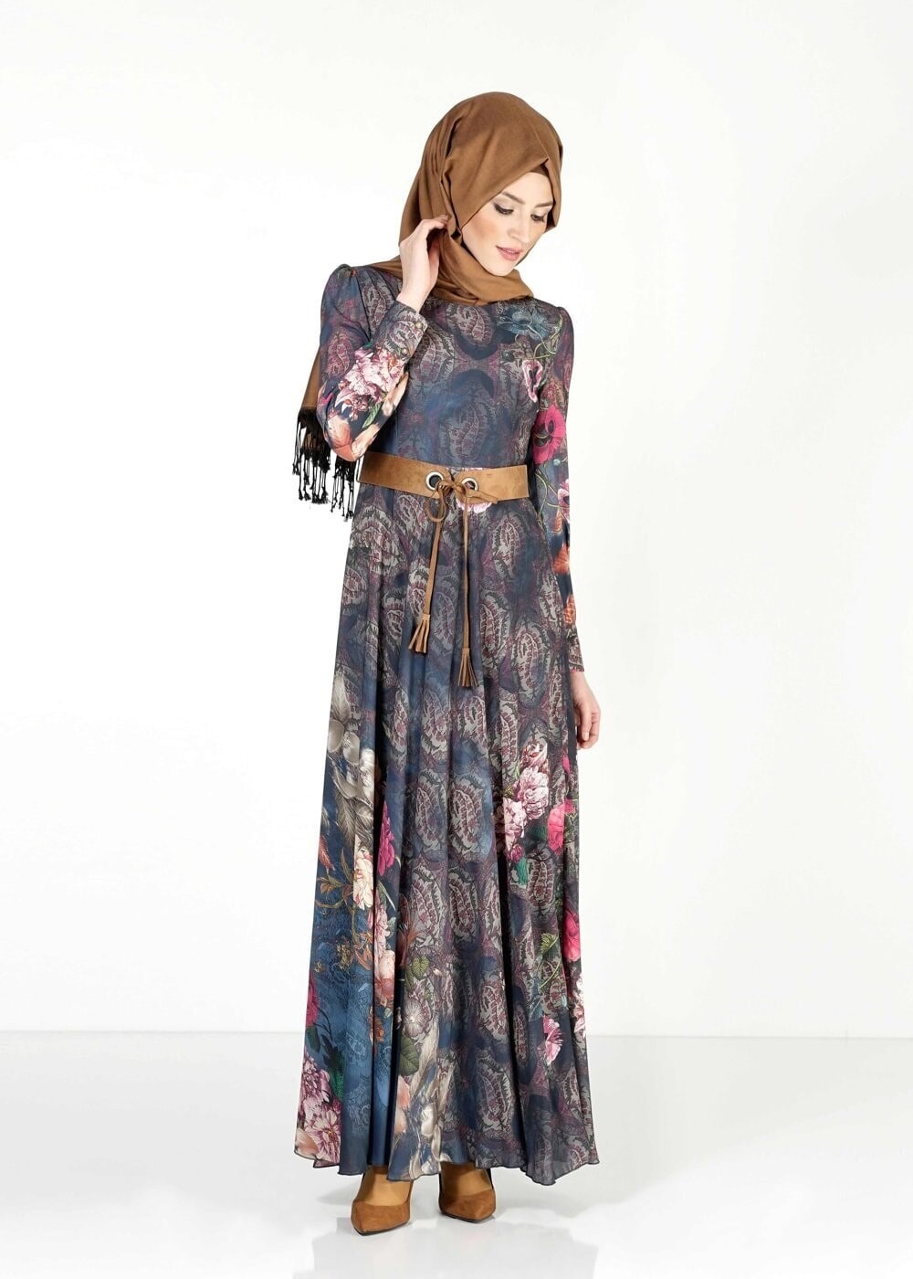 Tesettür giyim LACİVERT KEMER DETAYLI ÇİÇEKLİ  ELBİSE 4032 