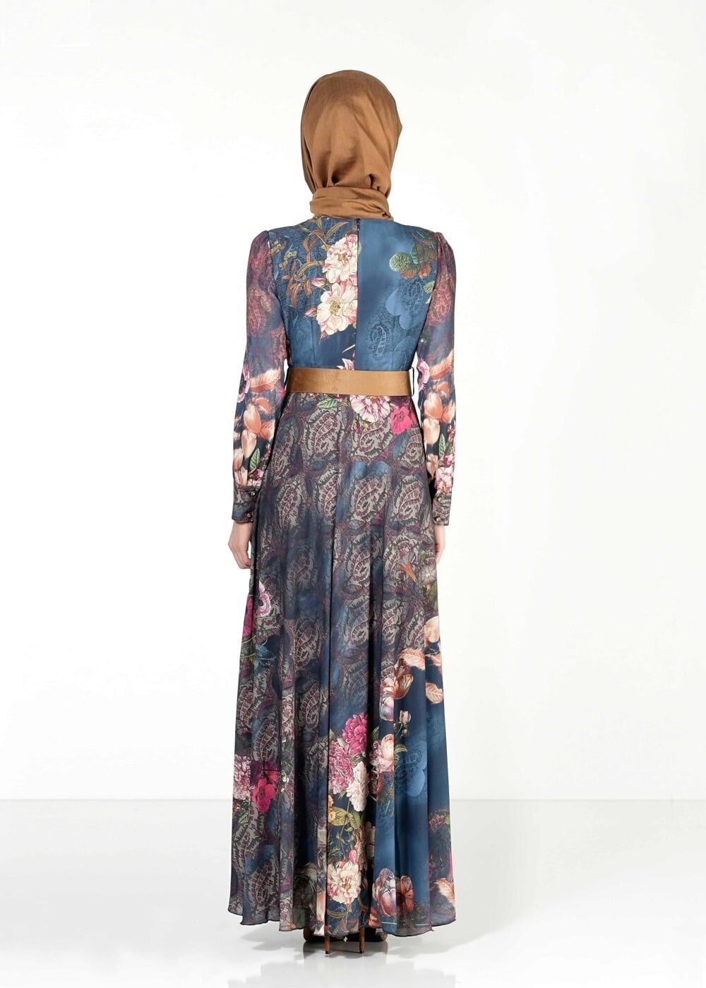 Tesettür giyim LACİVERT KEMER DETAYLI ÇİÇEKLİ  ELBİSE 4032 