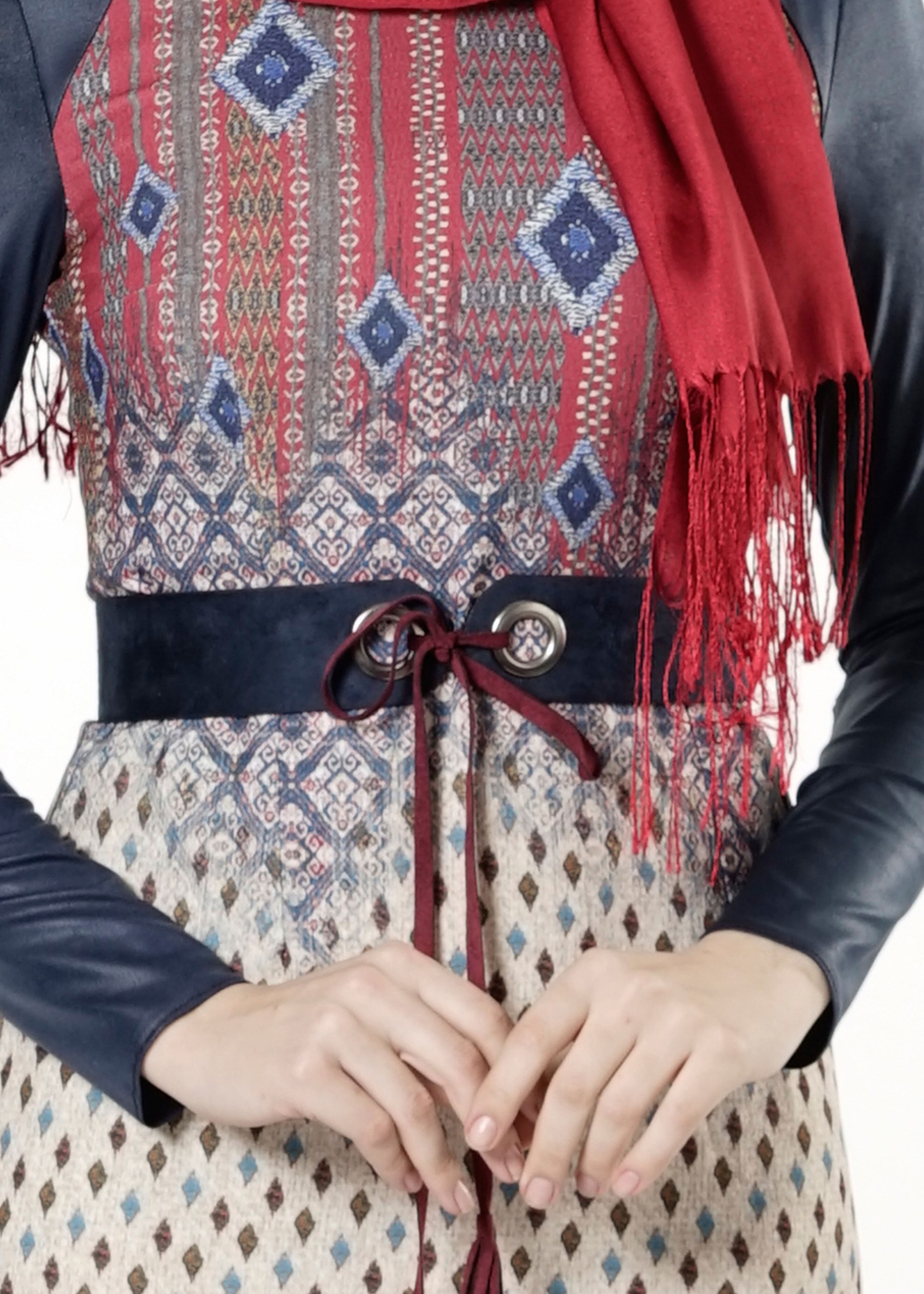 Tesettür giyim BORDO DESENLİ ELBİSE 4034 