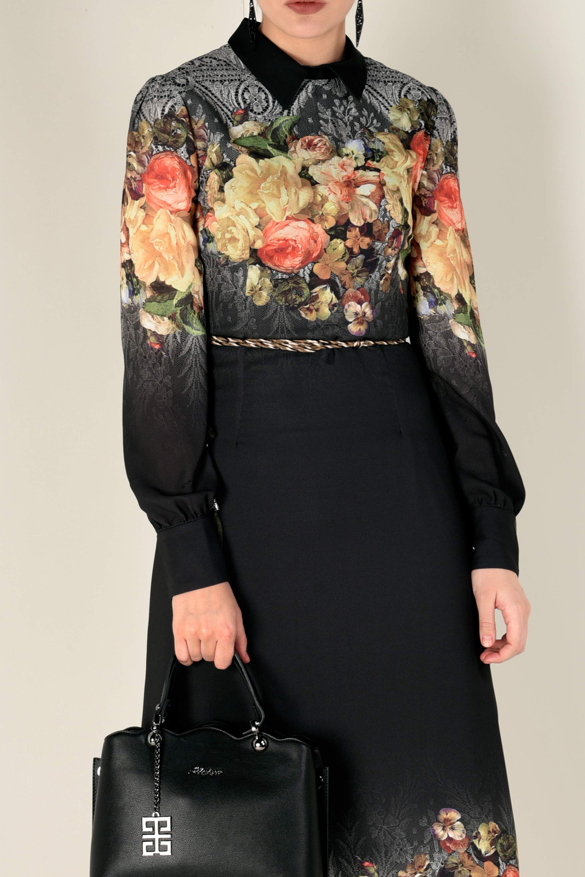 Tesettür giyim SİYAH ÇİÇEK DESENLİ ELBİSE 4035 