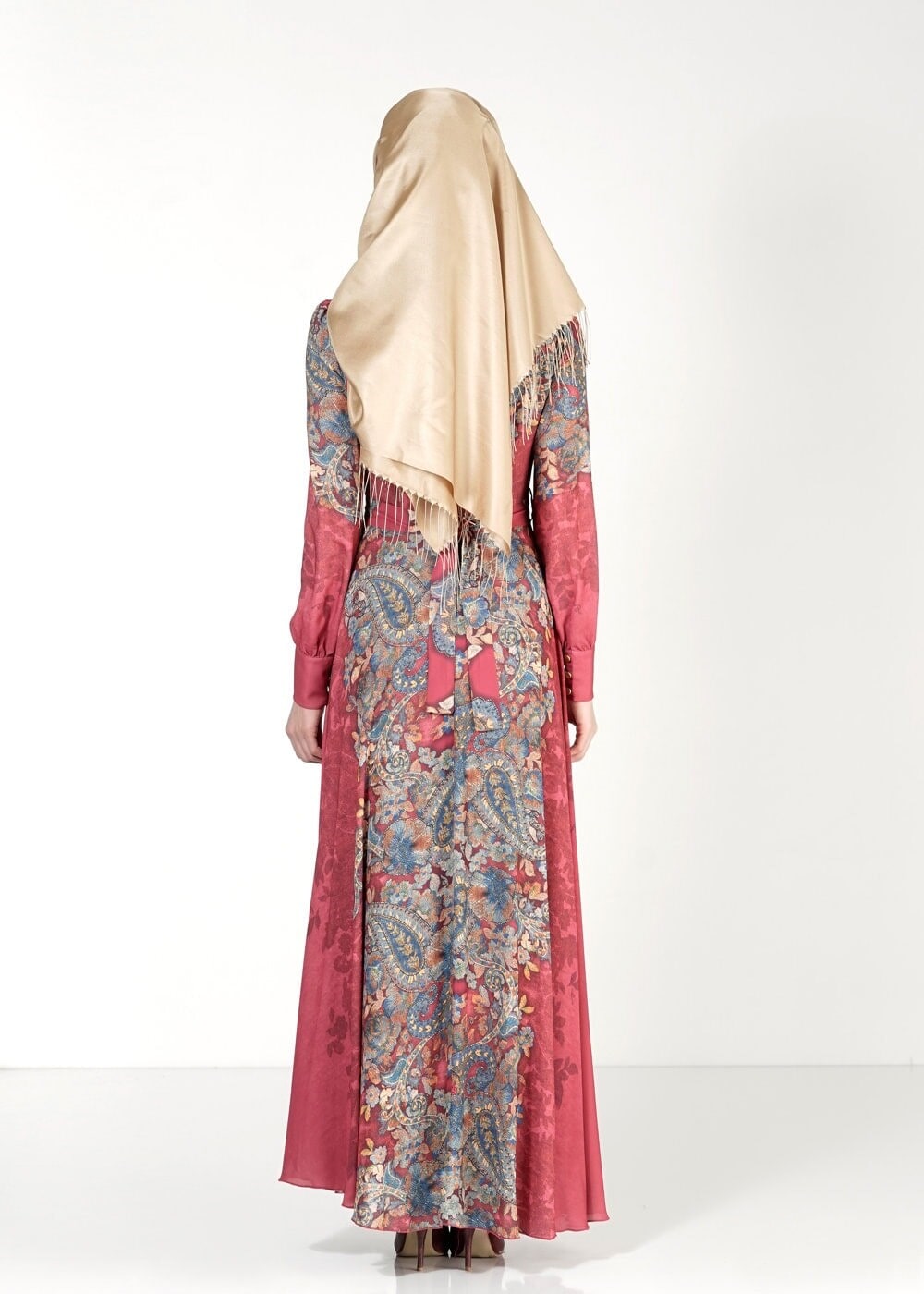 Tesettür giyim BORDO ÇİÇEK DESENLİ ELBİSE 4057 