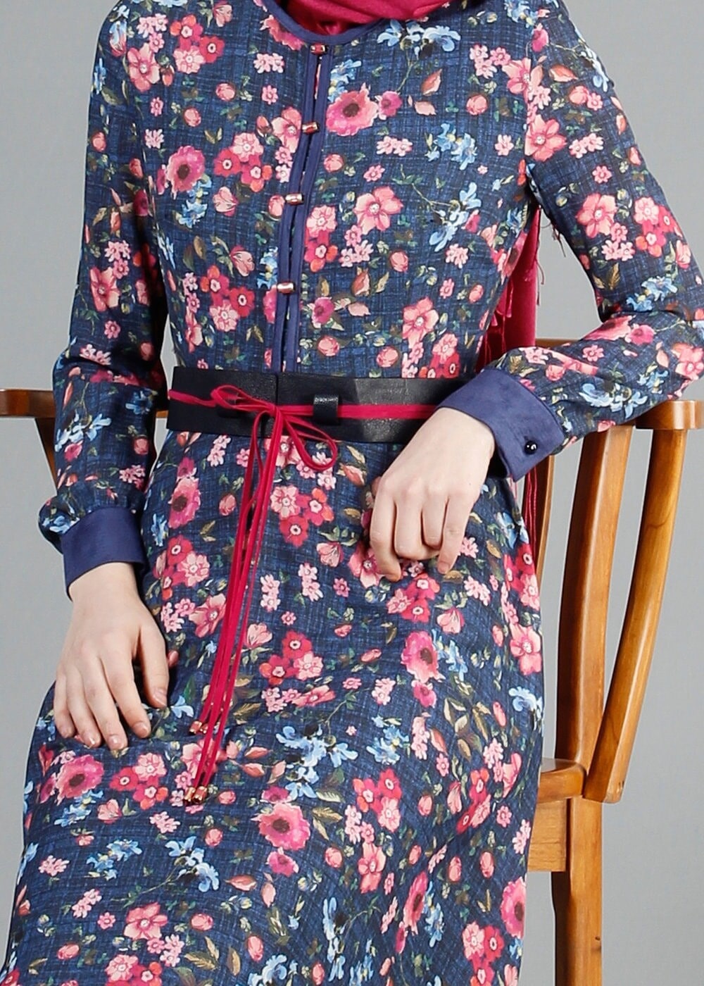 Tesettür giyim LACİVERT DESENLİ ELBİSE 4059 