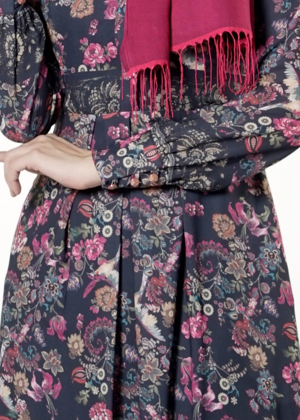 Tesettür giyim LACİVERT 4060 ELBİSE