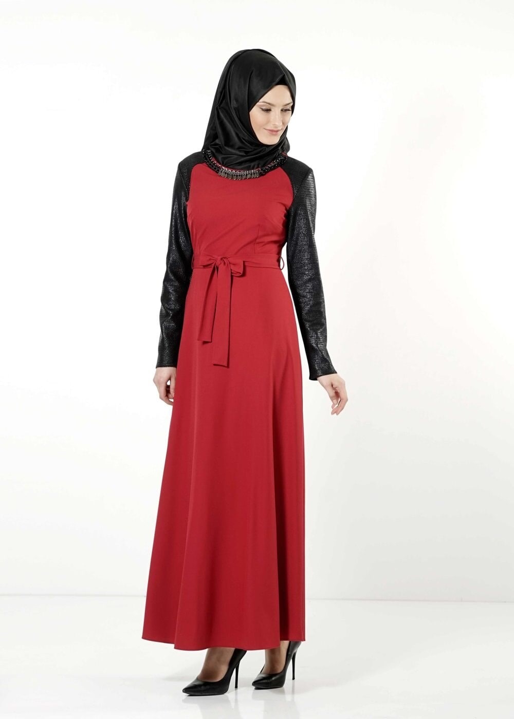 Tesettür giyim BORDO BELDEN BAĞLAMALI ELBİSE 4100