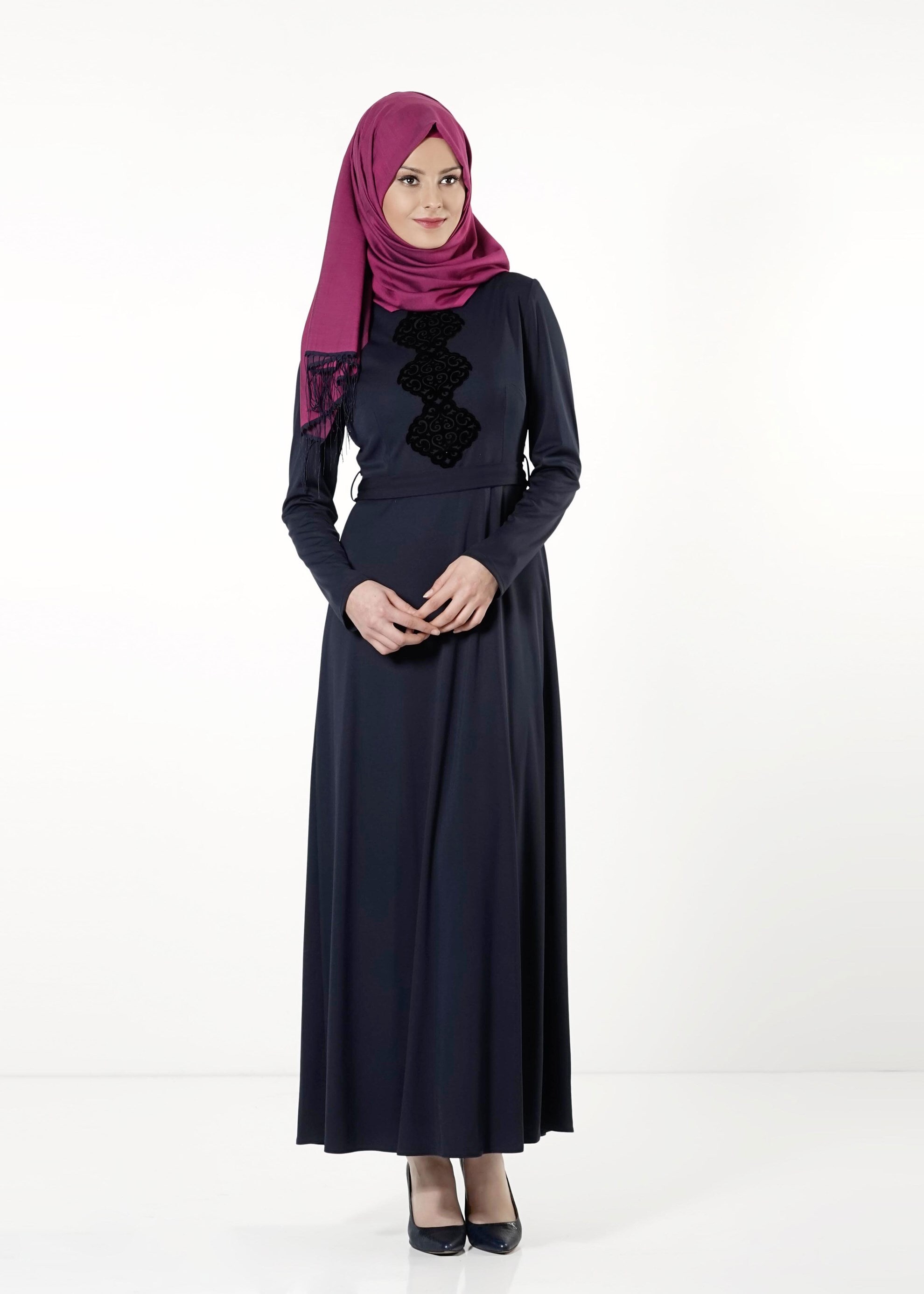Tesettür giyim LACİVERT KUŞAKLI ELBİSE 4135 