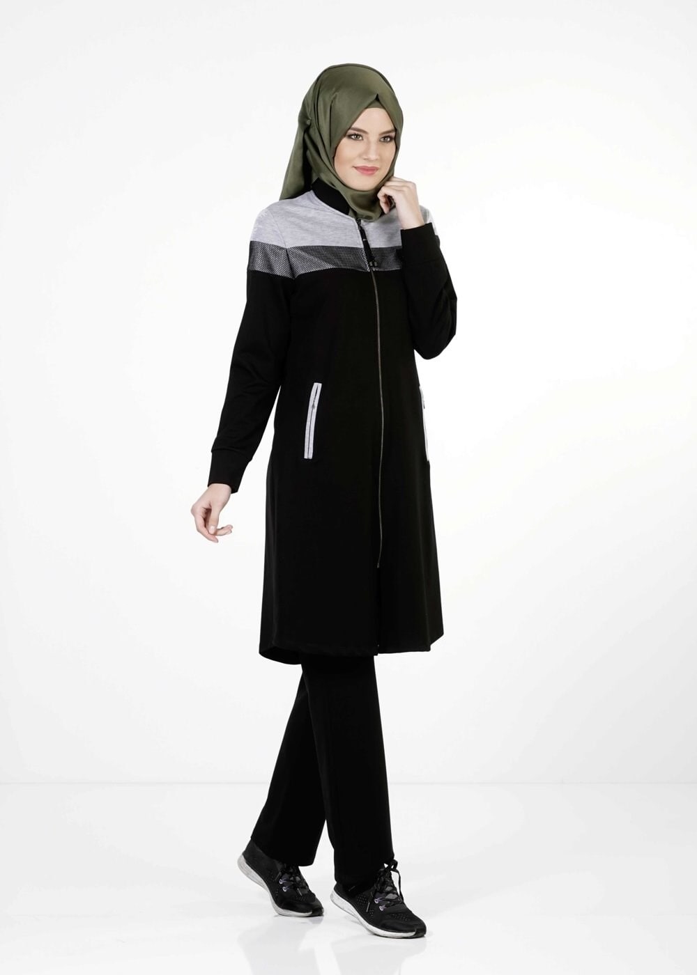 Tesettür giyim SİYAH 4117 EŞOFMAN TAKIMI