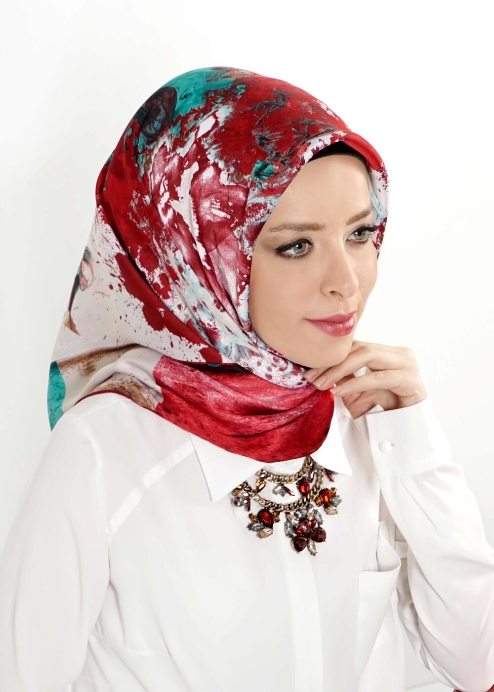 Tesettür giyim BORDO 10998 ALVİNA DESENLİ EŞARP