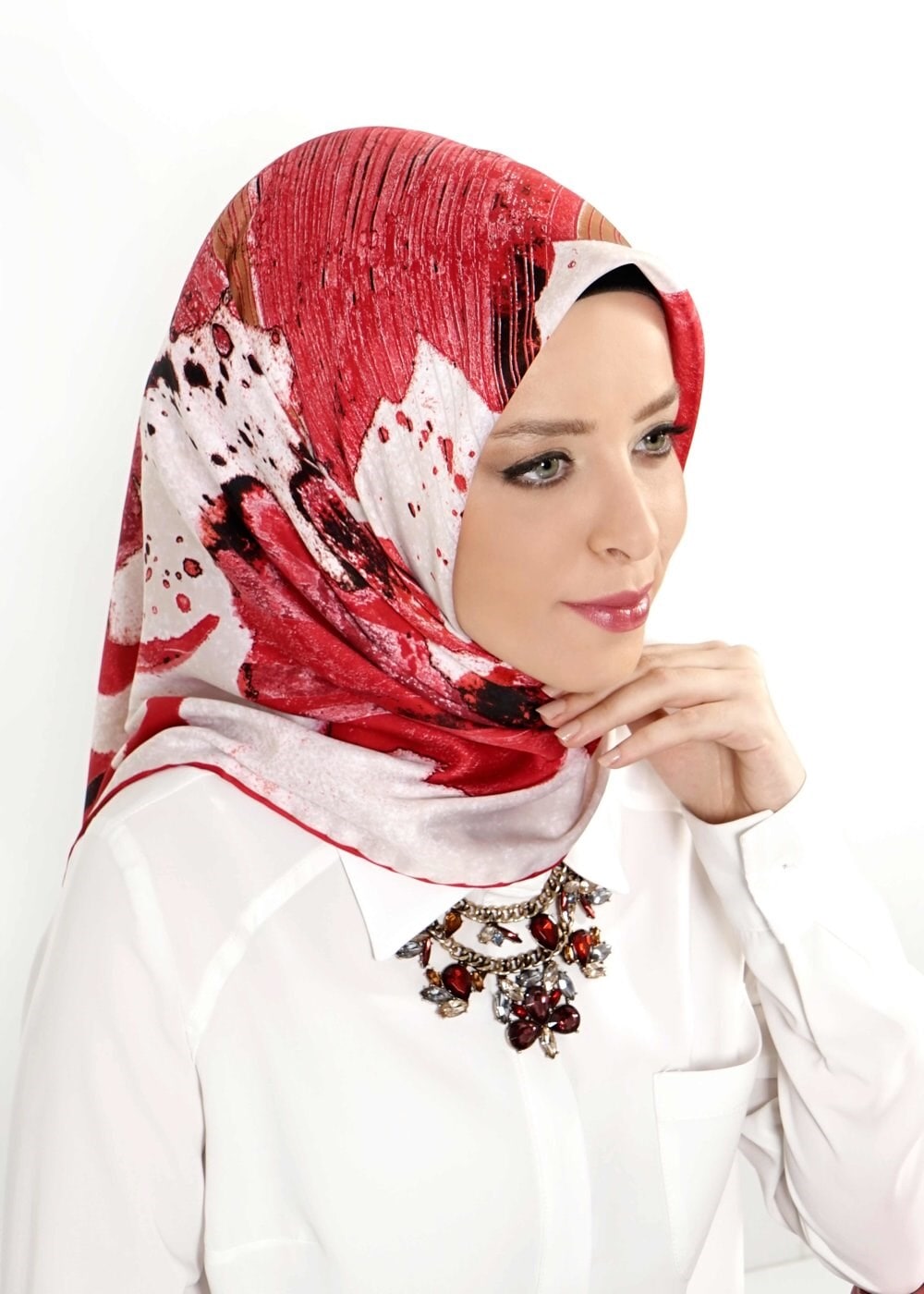 Tesettür giyim KIRMIZI 10999 ALVİNA DESENLİ EŞARP