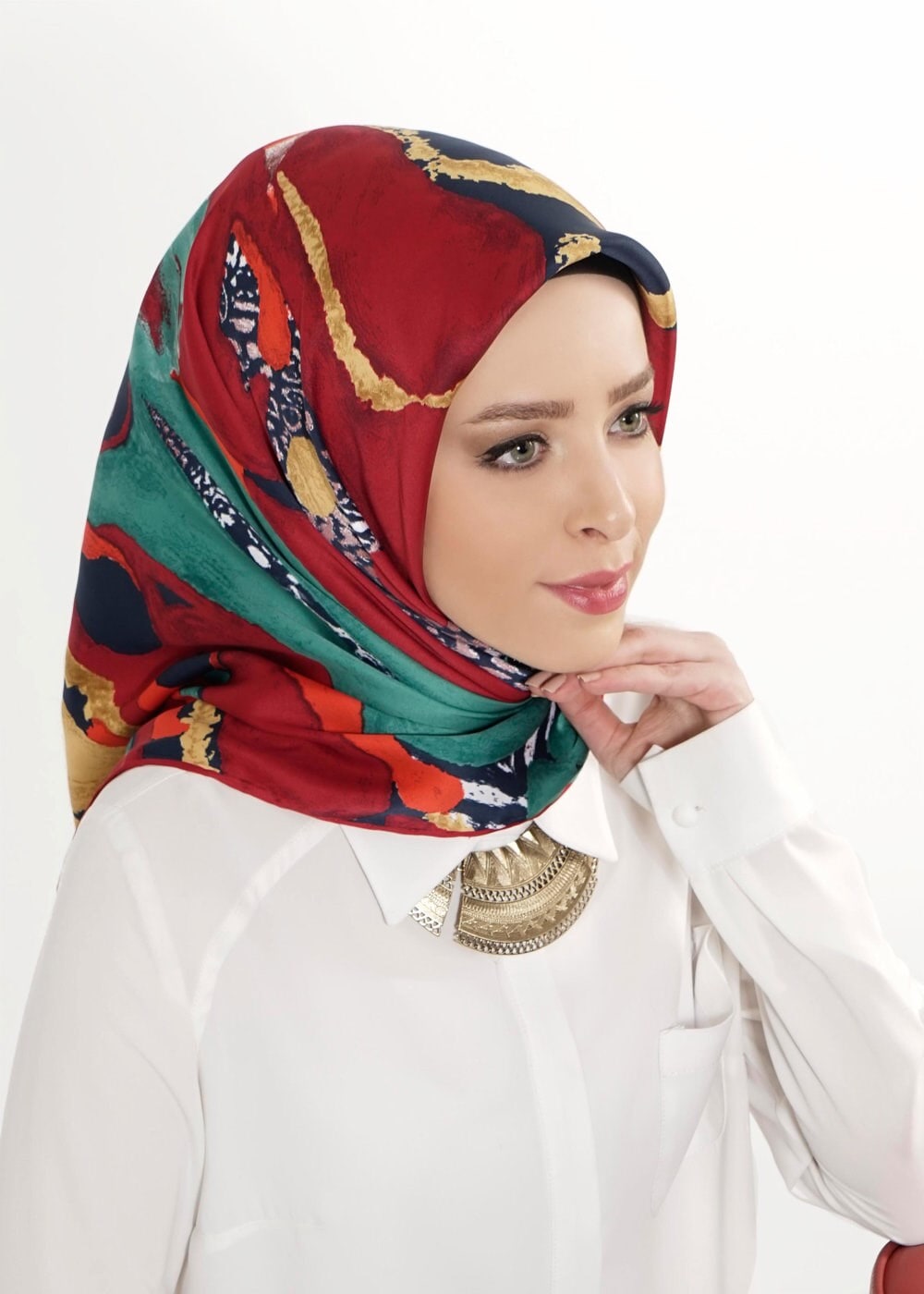 Tesettür giyim LACİVERT 12241 ALVİNA DESENLİ EŞARP