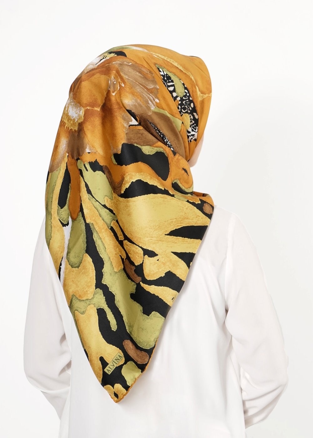 Tesettür giyim SİYAH 12241 ALVİNA DESENLİ EŞARP