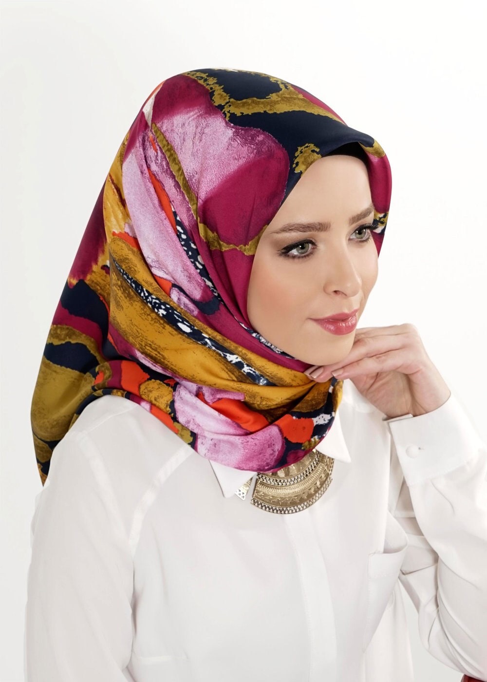 Tesettür giyim LACİVERT 12241 ALVİNA DESENLİ EŞARP