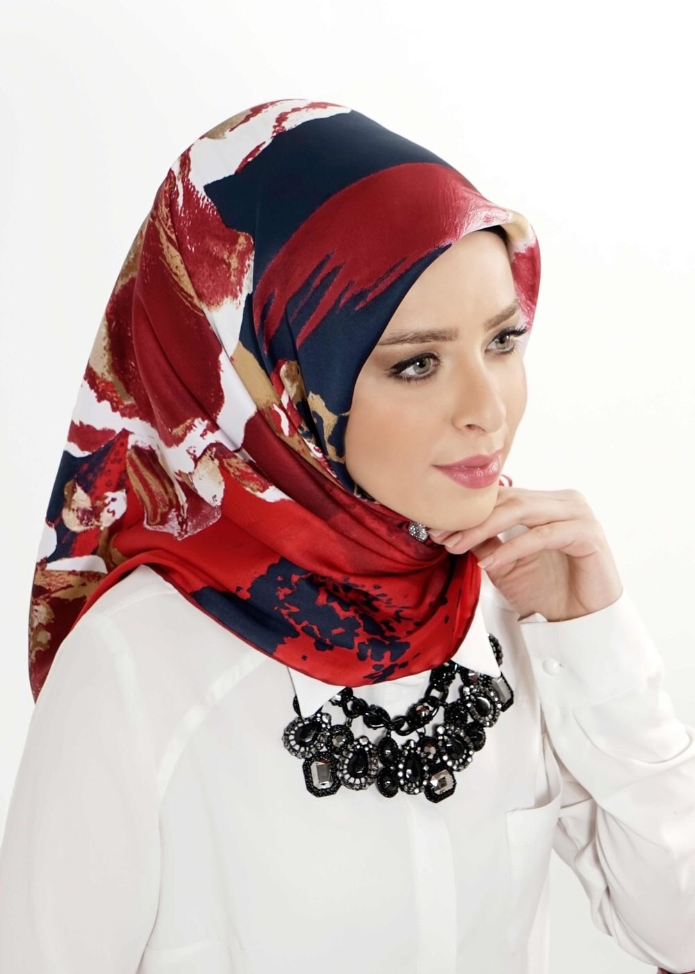 Tesettür giyim LACİVERT 12242 ALVİNA DESENLİ EŞARP